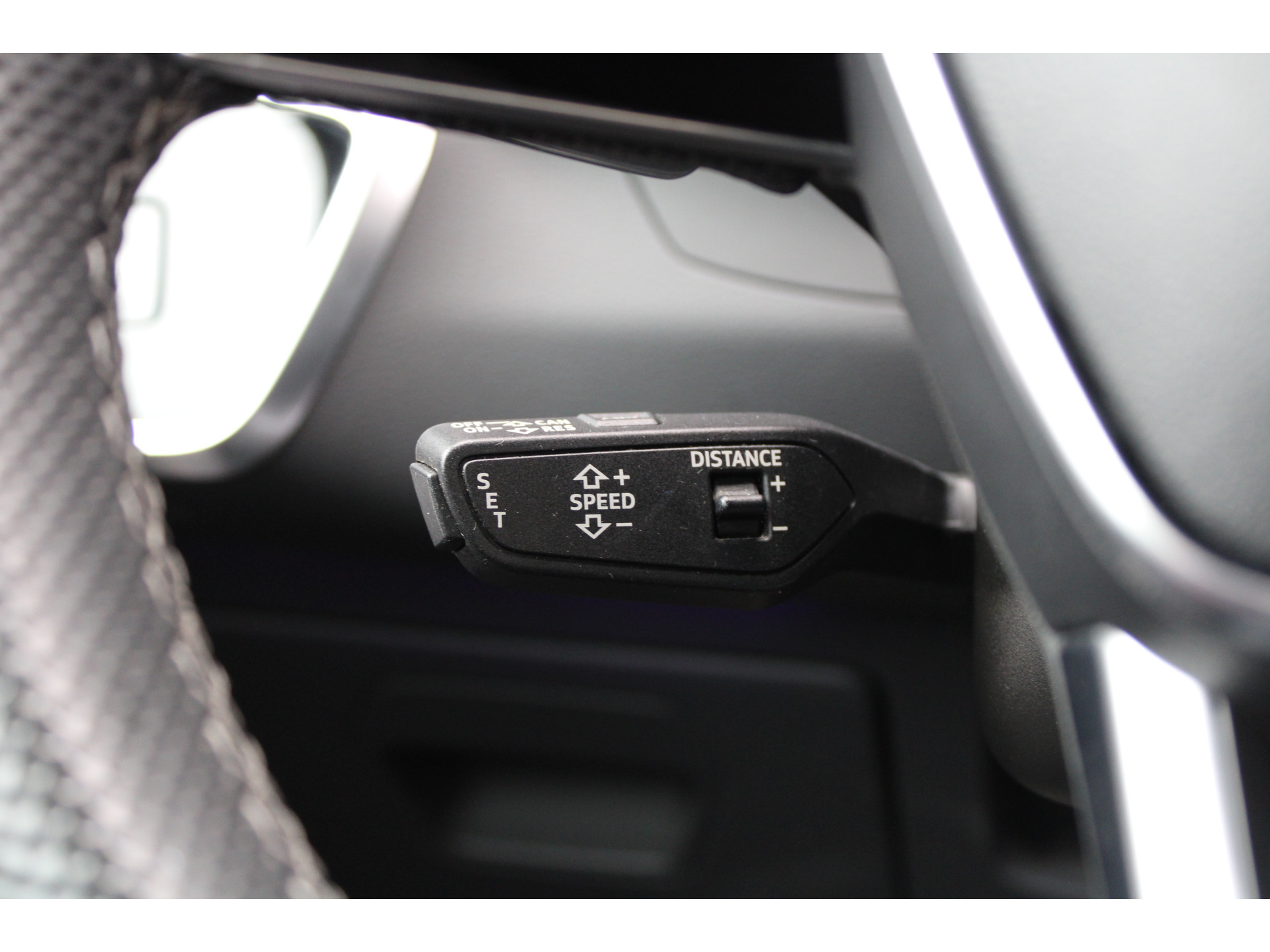 Audi RS6 Avant RS 6 TFSI quattro 43460861-34.jpg | ROS Automotive
