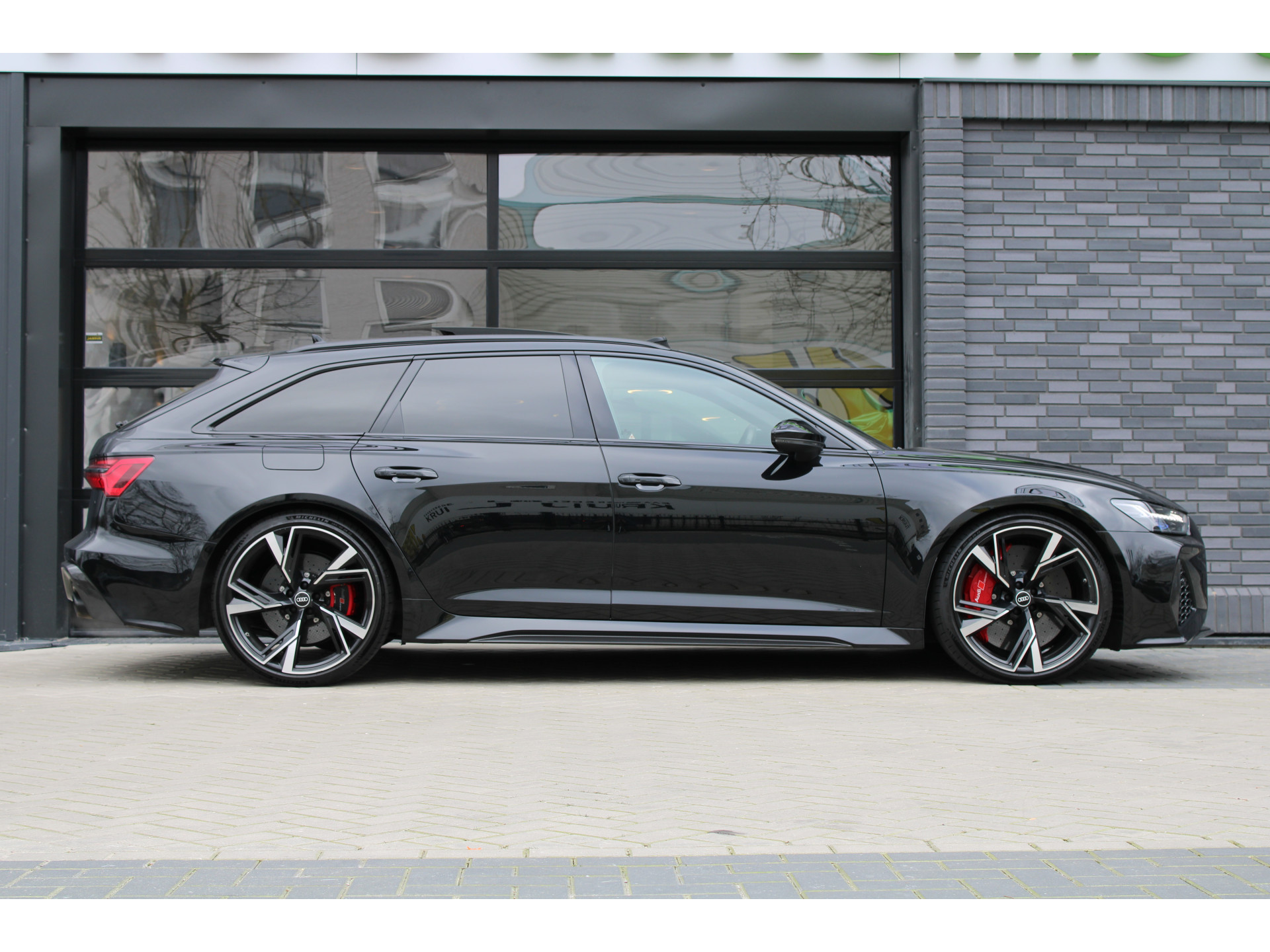 Audi RS6 Avant RS 6 TFSI quattro 43460861-7.jpg | ROS Automotive
