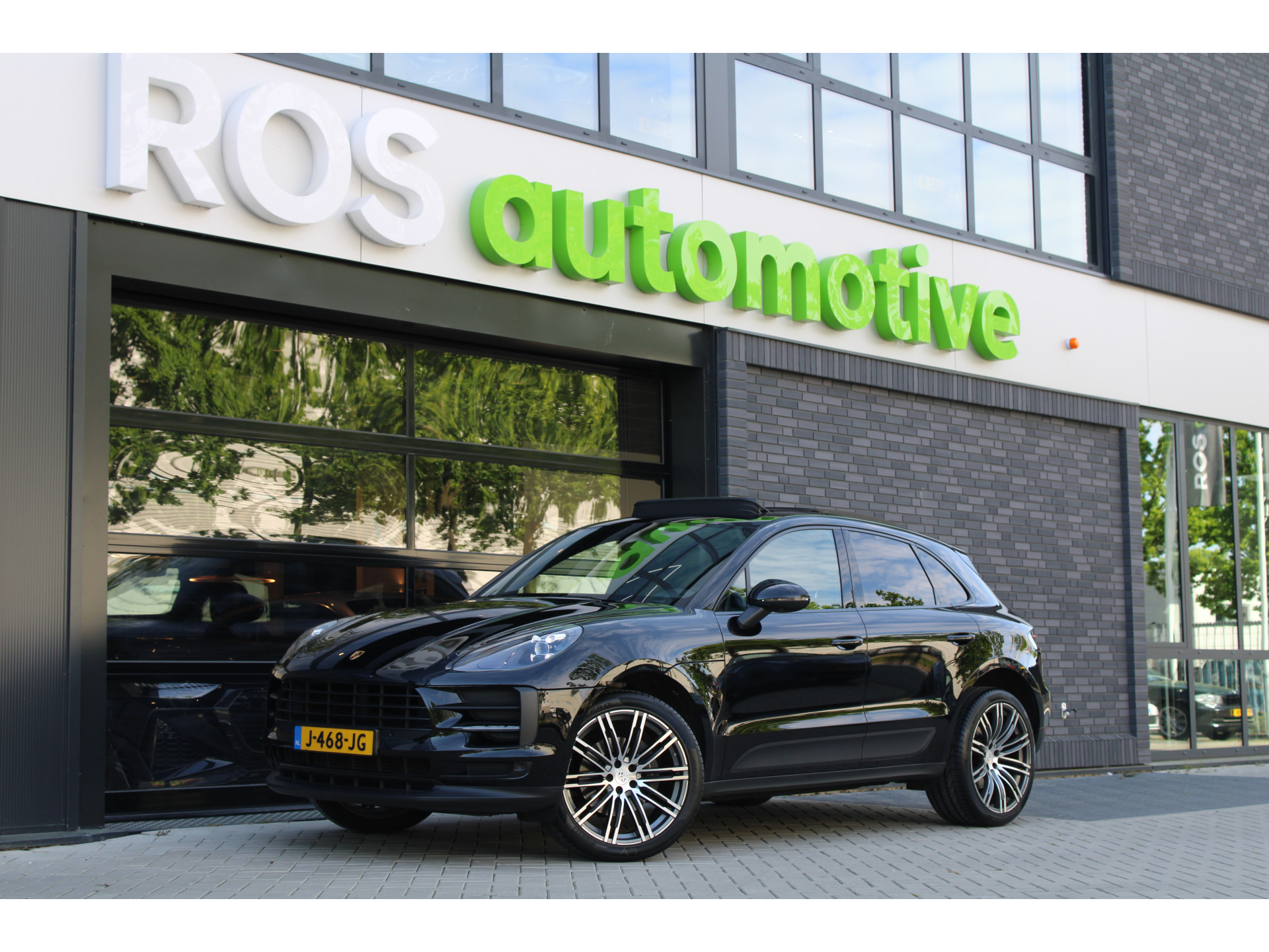 Porsche Macan 2.0 44778485-0.jpg | ROS Automotive