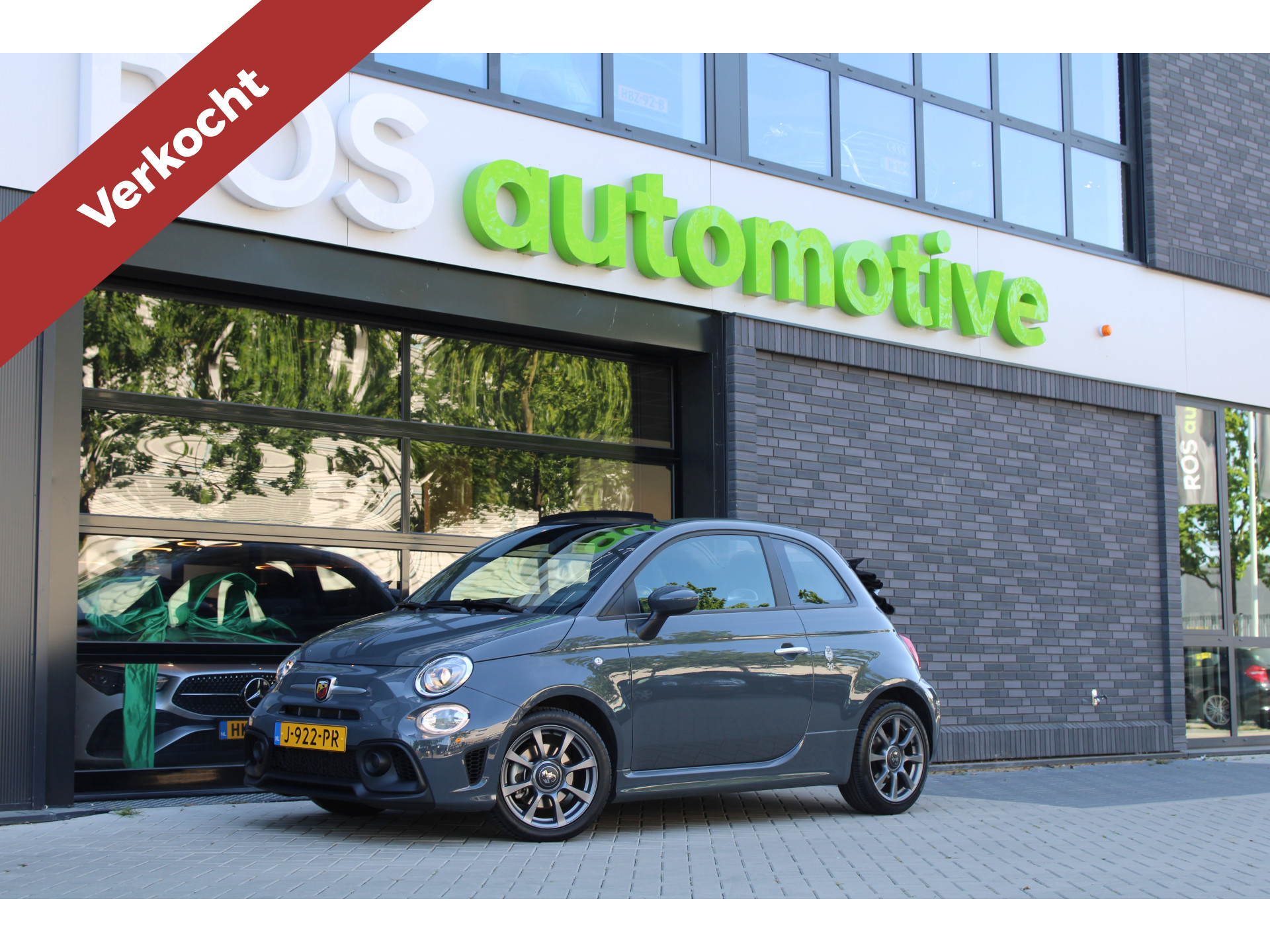 Abarth 500 1.4 T-Jet Abarth 595 70th Anniversary 45110796-0.jpg | ROS Automotive