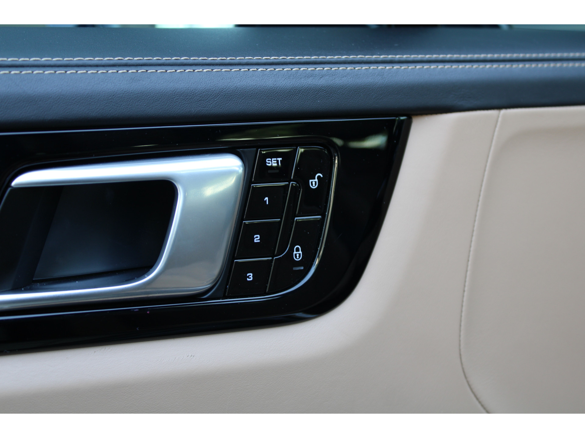 Porsche Cayenne 2.9 S 46099913-14.jpg | ROS Automotive