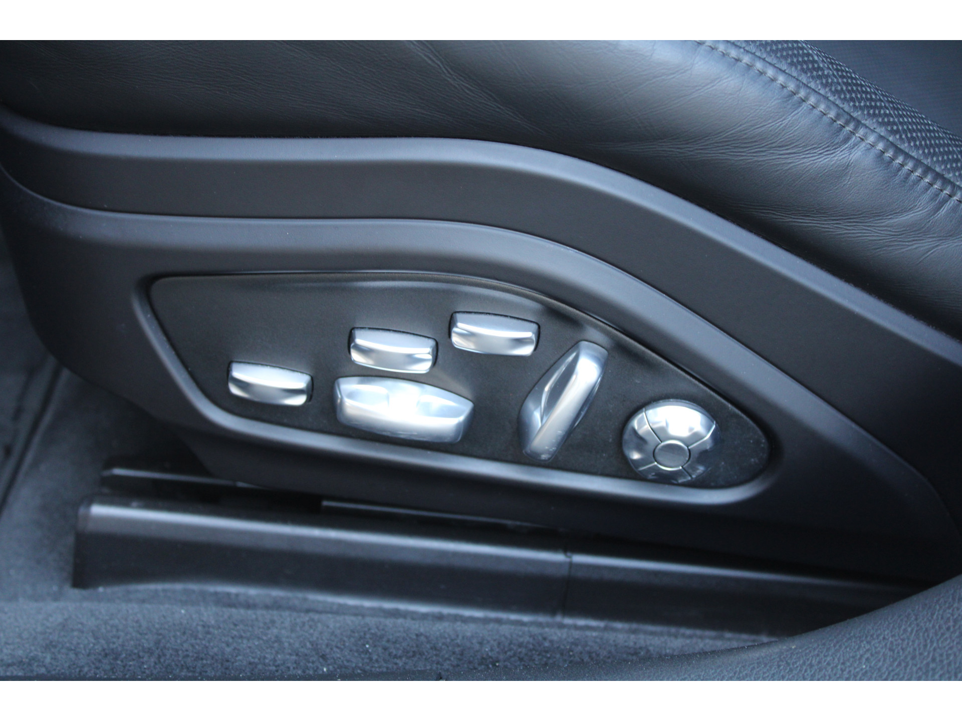 Porsche Panamera 4.0 Turbo S E-Hybrid 46124119-23.jpg | ROS Automotive