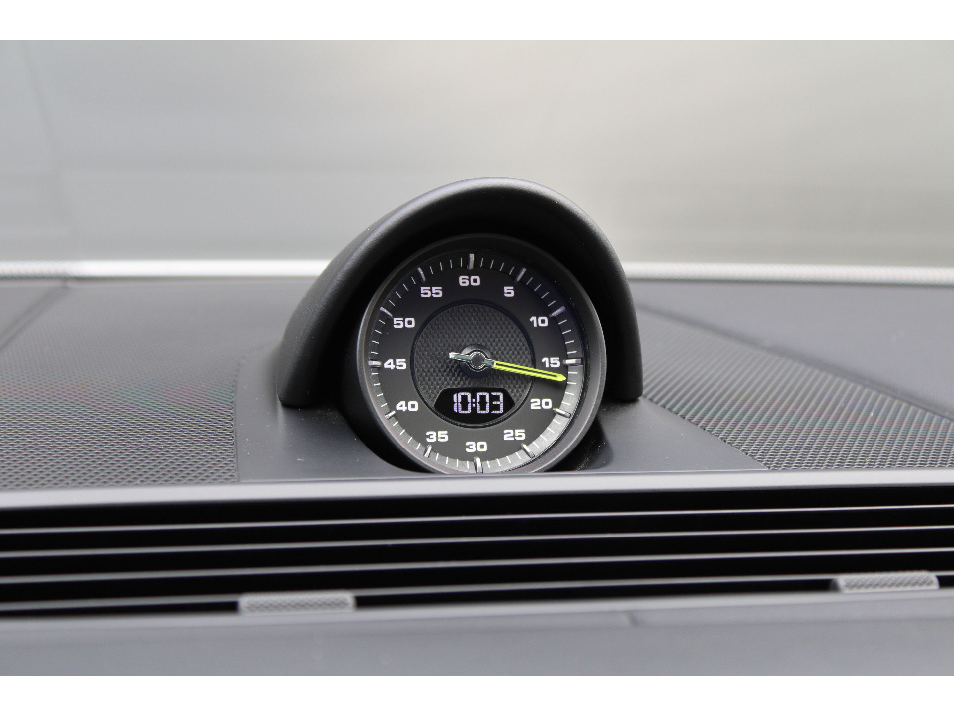 Porsche Panamera 4.0 Turbo S E-Hybrid 46124119-44.jpg | ROS Automotive