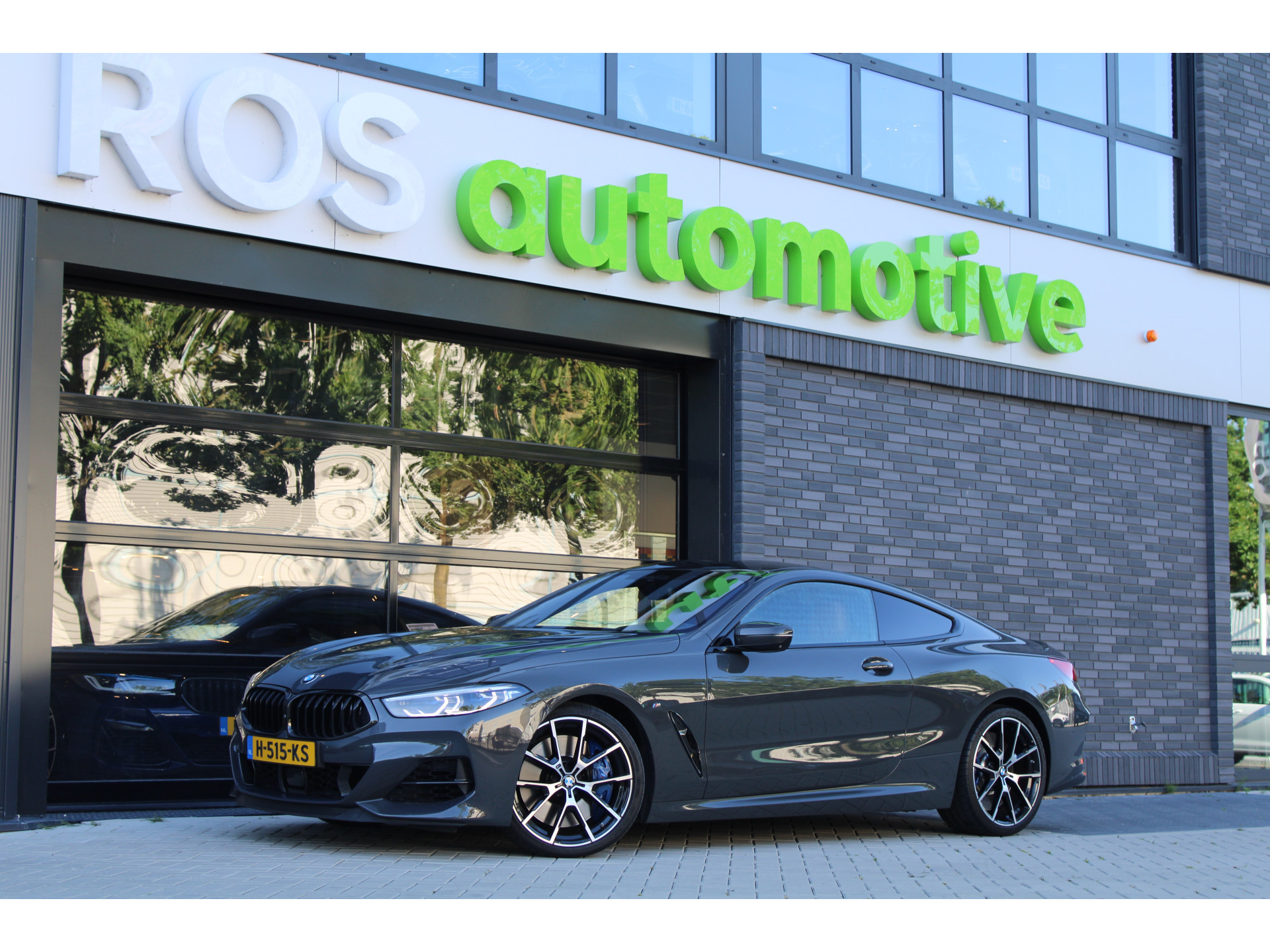 BMW 8 Serie M850i xDrive High Executive 46153342-0.jpg | ROS Automotive