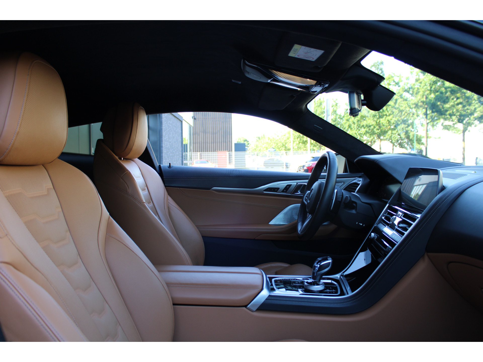 BMW 8 Serie M850i xDrive High Executive 46153342-31.jpg | ROS Automotive