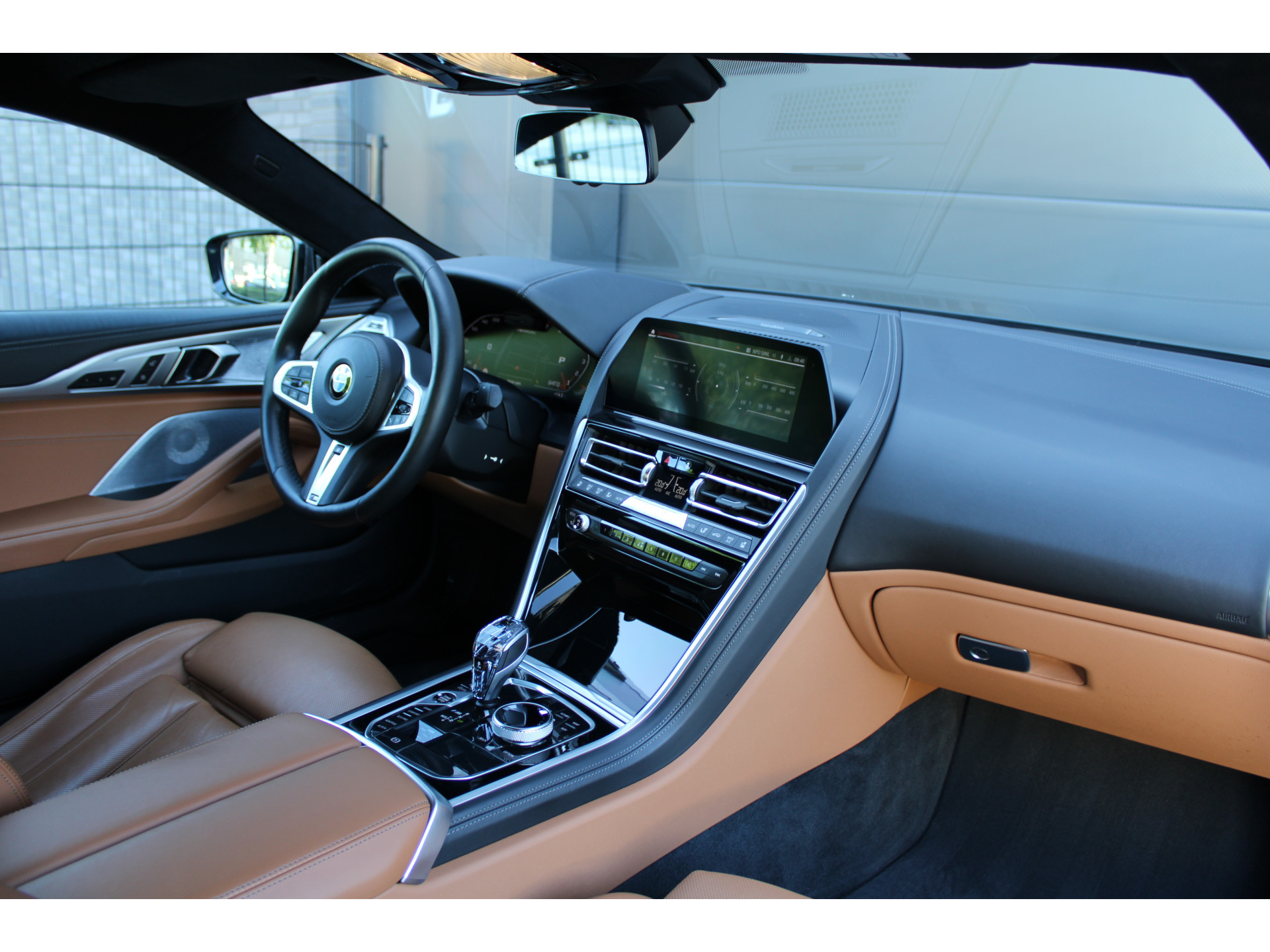 BMW 8 Serie M850i xDrive High Executive 46153342-33.jpg | ROS Automotive