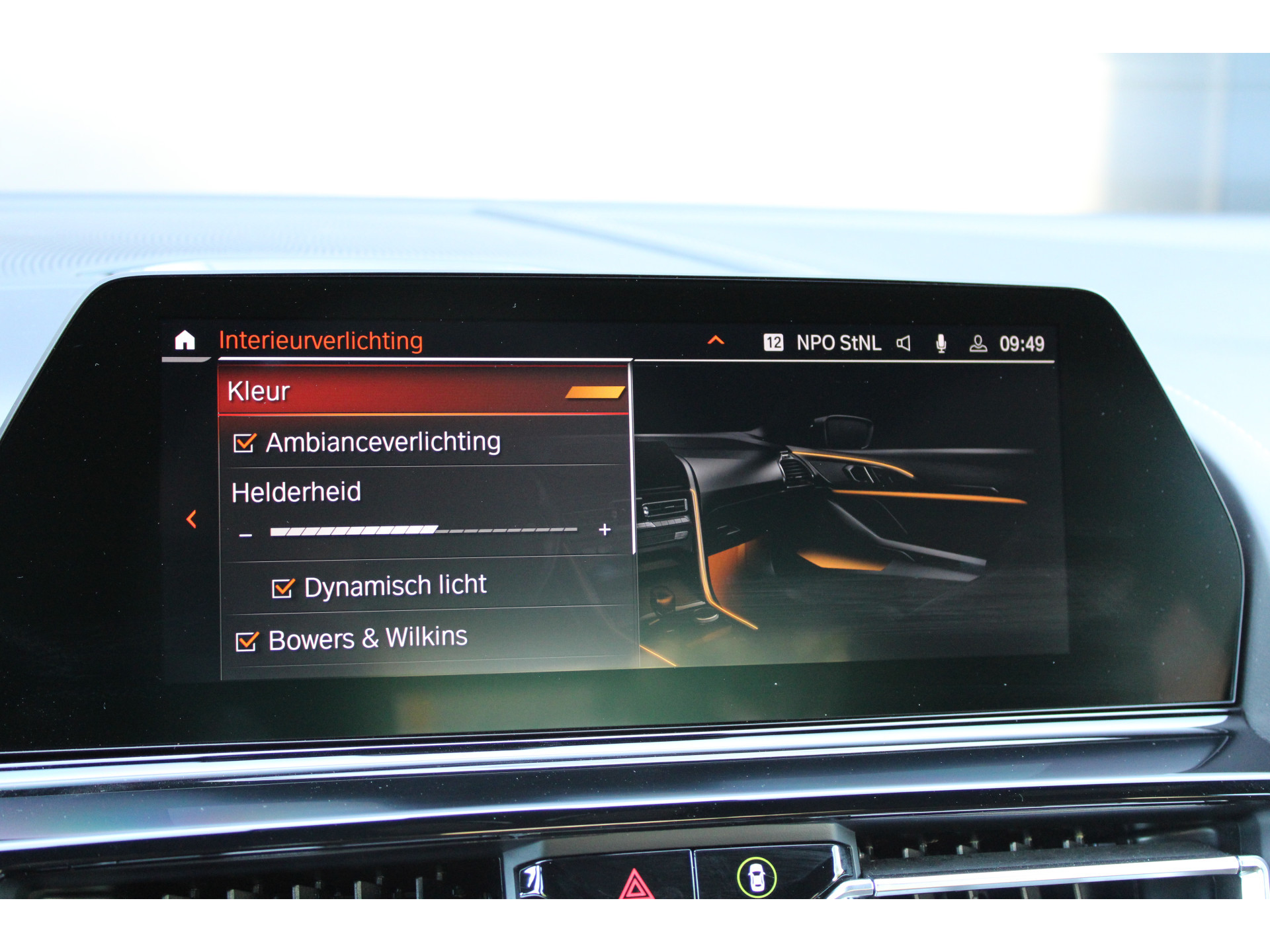 BMW 8 Serie M850i xDrive High Executive 46153342-50.jpg | ROS Automotive