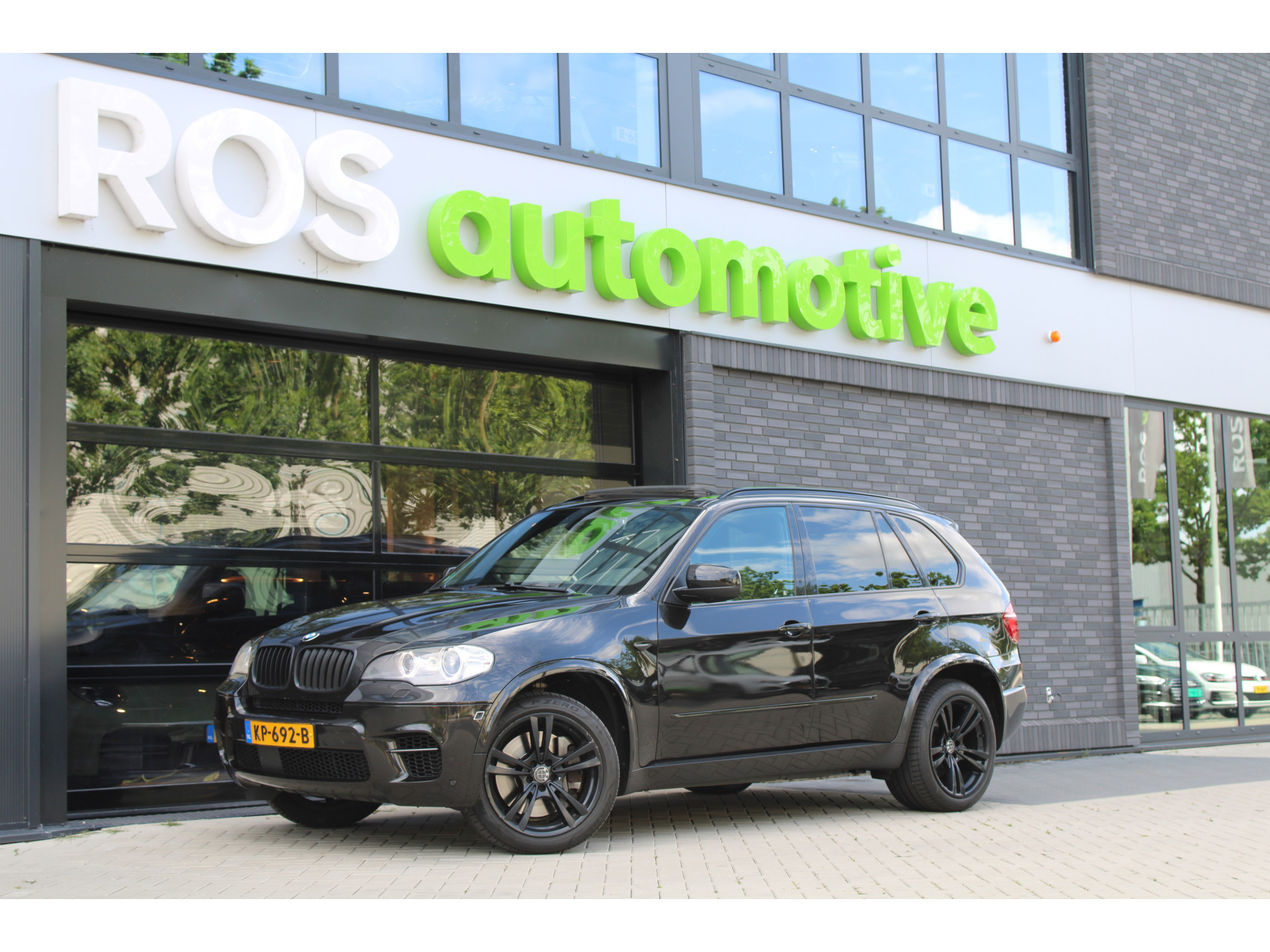 BMW X5 M50d 46258674-0.jpg | ROS Automotive