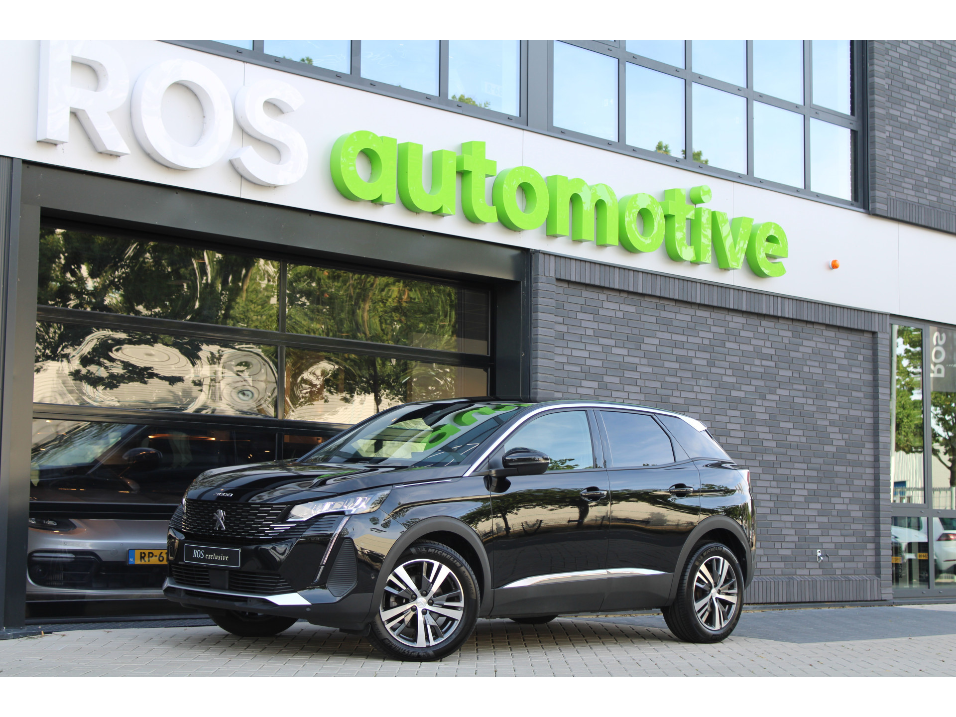 Peugeot 3008 1.2 PureTech Allure Pack 46474472-0.jpg | ROS Automotive