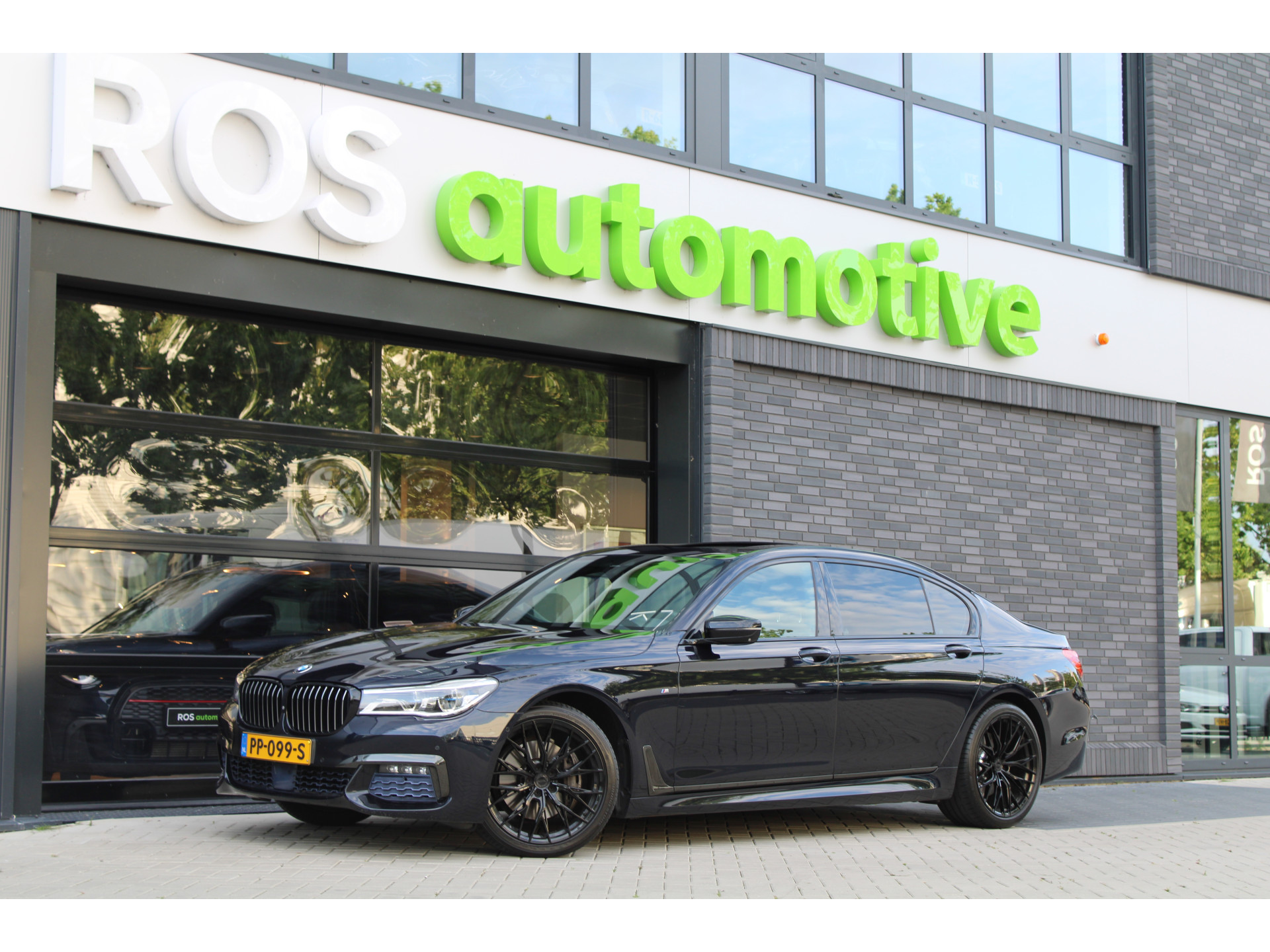 BMW 7 Serie 740Li High Executive 46743473-0.jpg | ROS Automotive