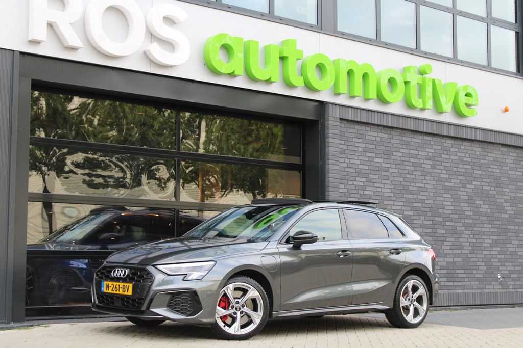 Audi A3 Sportback 45 TFSI e S edition Competition 47111180-0.jpg | ROS Automotive