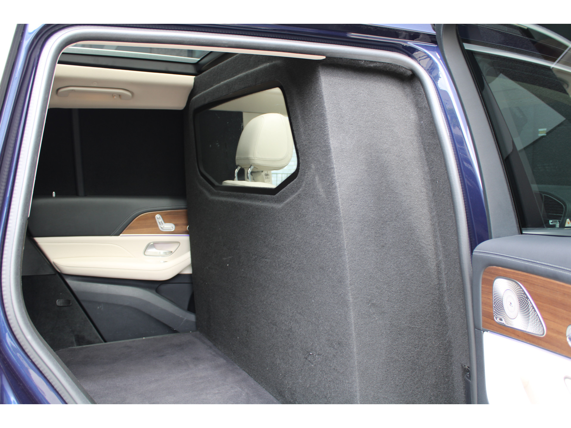 Mercedes-Benz GLS 400 d 4MATIC GLS 400 D 47143215-46.jpg | ROS Automotive