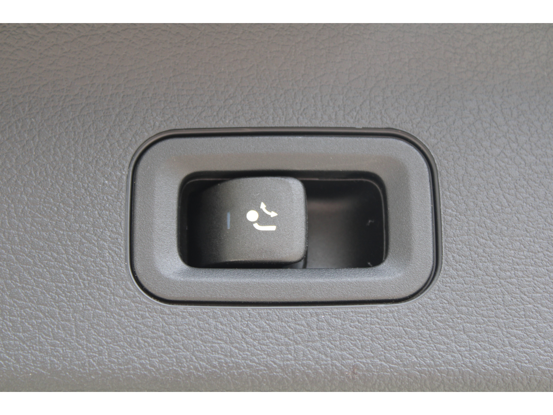 Mercedes-Benz GLS 400 d 4MATIC GLS 400 D 47143215-51.jpg | ROS Automotive