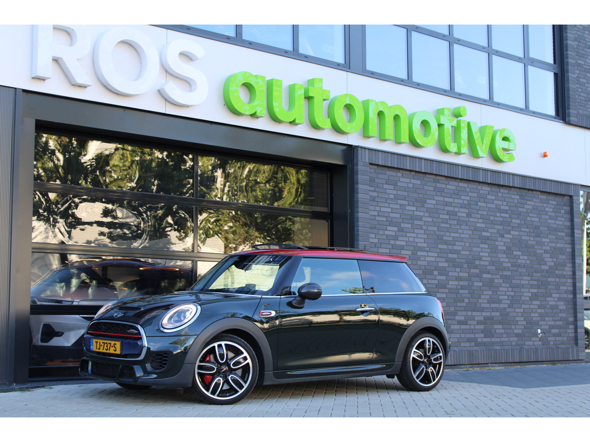 MINI Mini 2.0 John Cooper Works 47341069-0.jpg | ROS Automotive