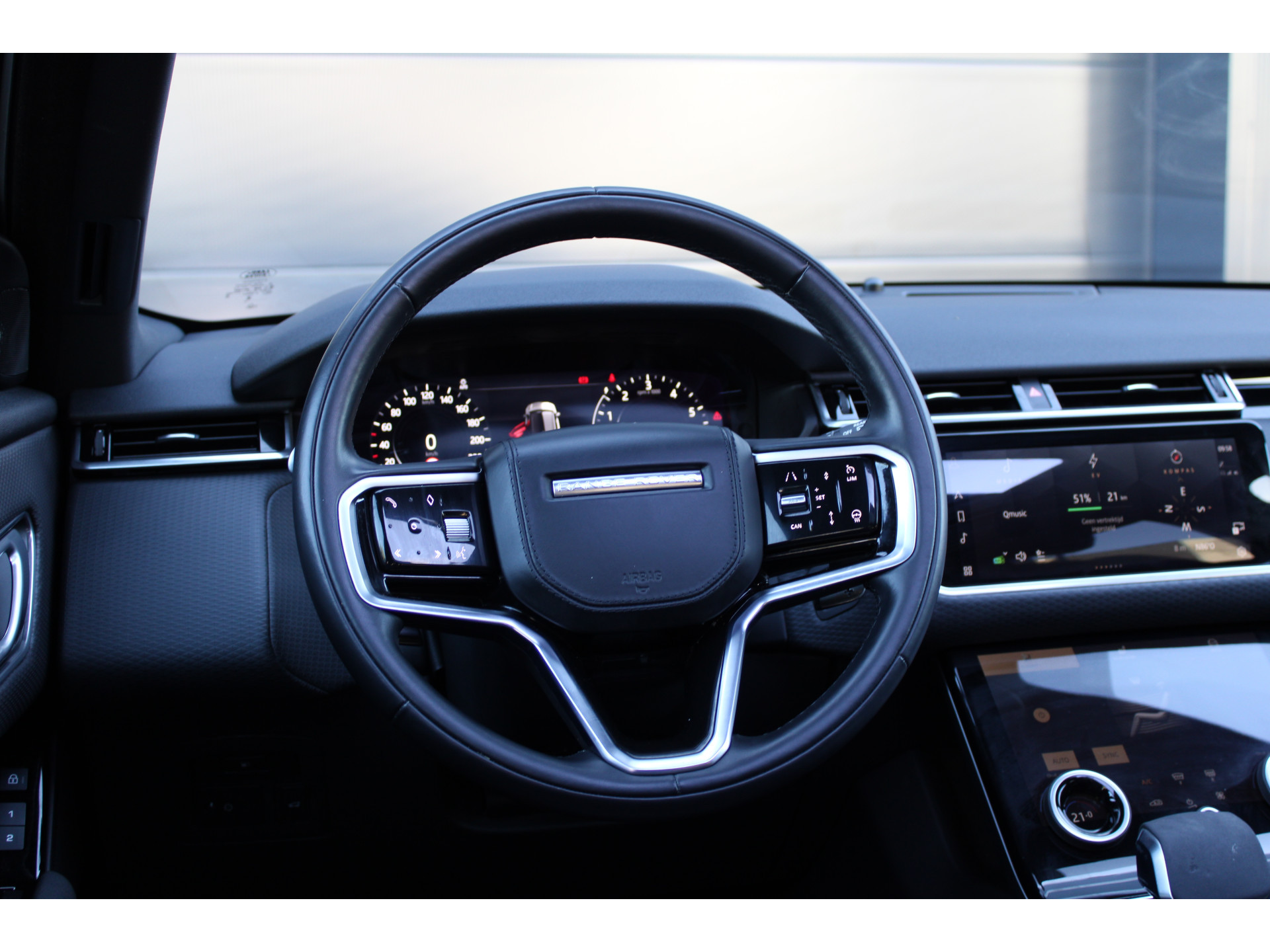 Land Rover Range Rover Velar 2.0 P400e R-Dynamic SE 47573941-21.jpg | ROS Automotive