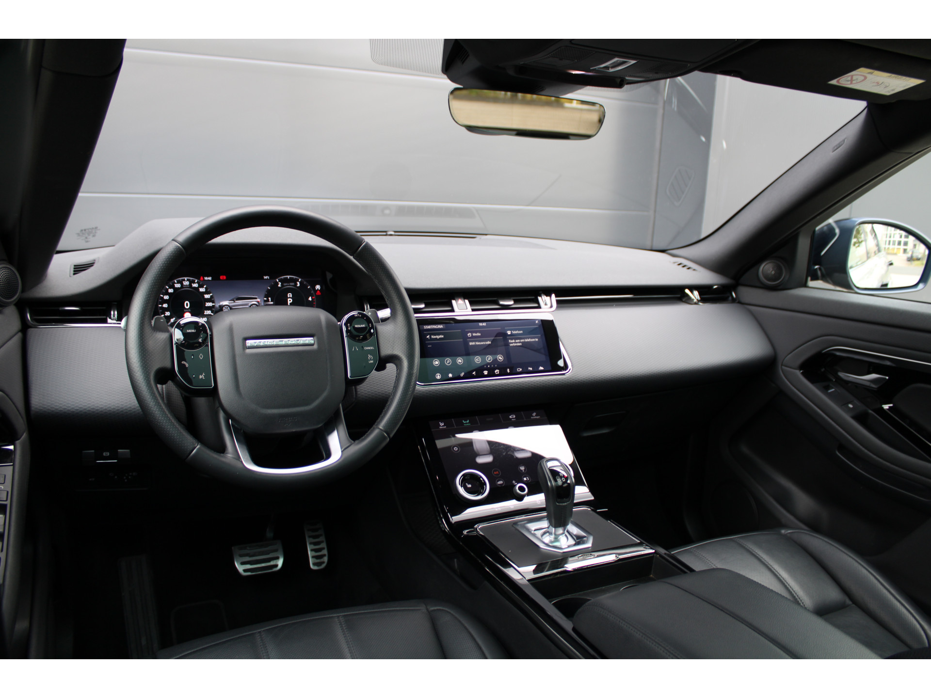 Land Rover Range Rover Evoque 2.0 D180 AWD R-Dynamic S 47993913-17.jpg | ROS Automotive