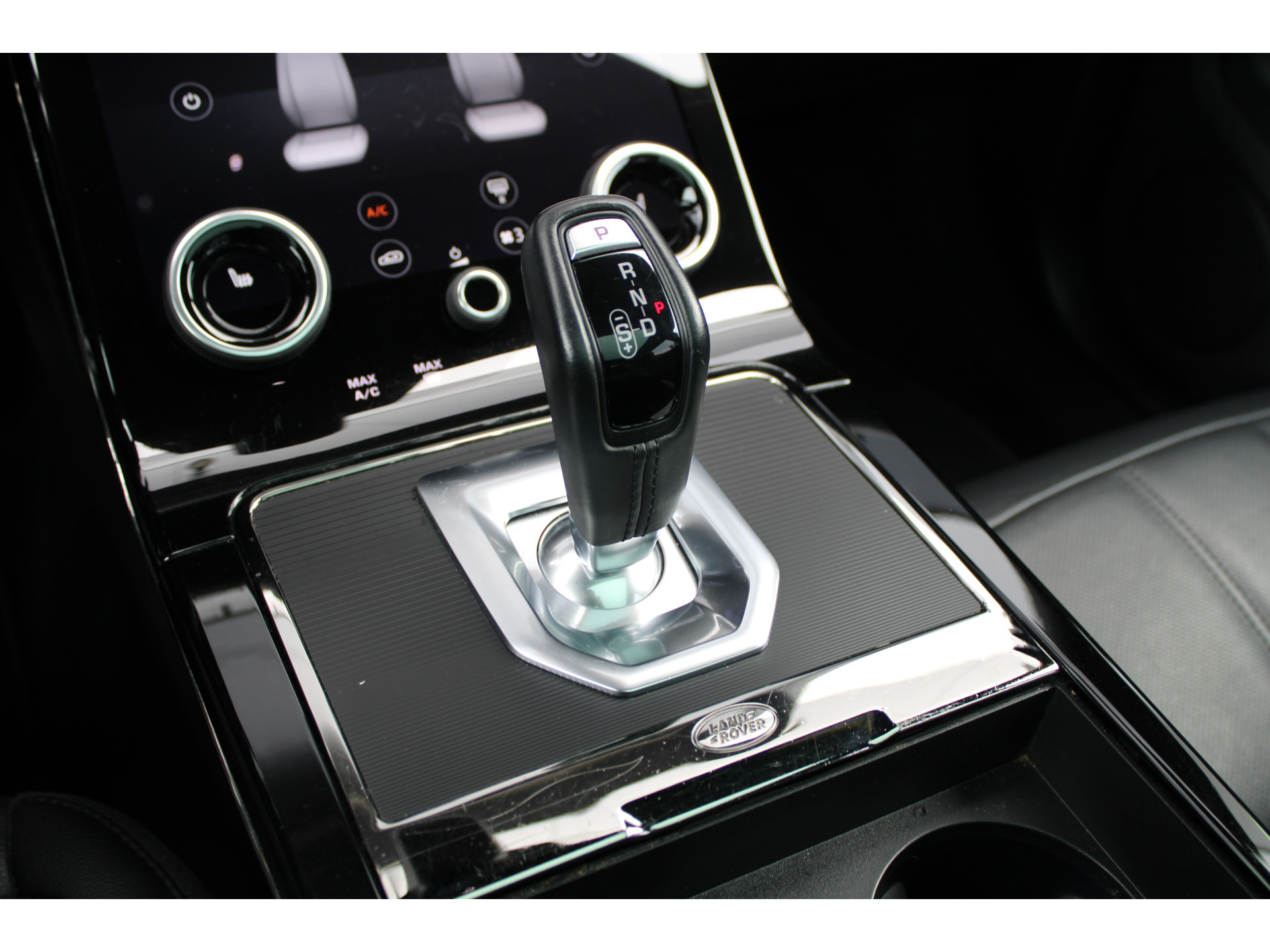 Land Rover Range Rover Evoque 2.0 D180 AWD R-Dynamic S 47993913-26.jpg | ROS Automotive