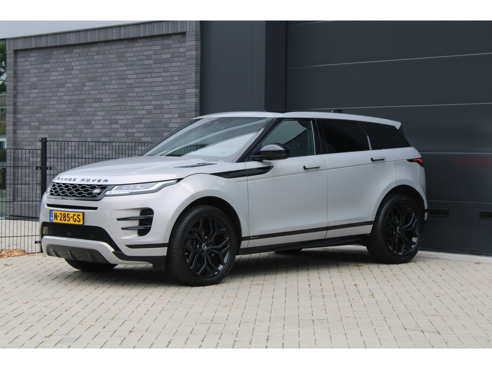 Land Rover Range Rover Evoque 2.0 D180 AWD R-Dynamic S 47993913-39.jpg | ROS Automotive