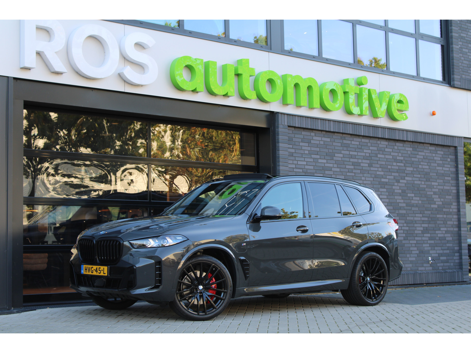 BMW X5 xDrive50e M-SPORT 48292260-0.jpg | ROS Automotive
