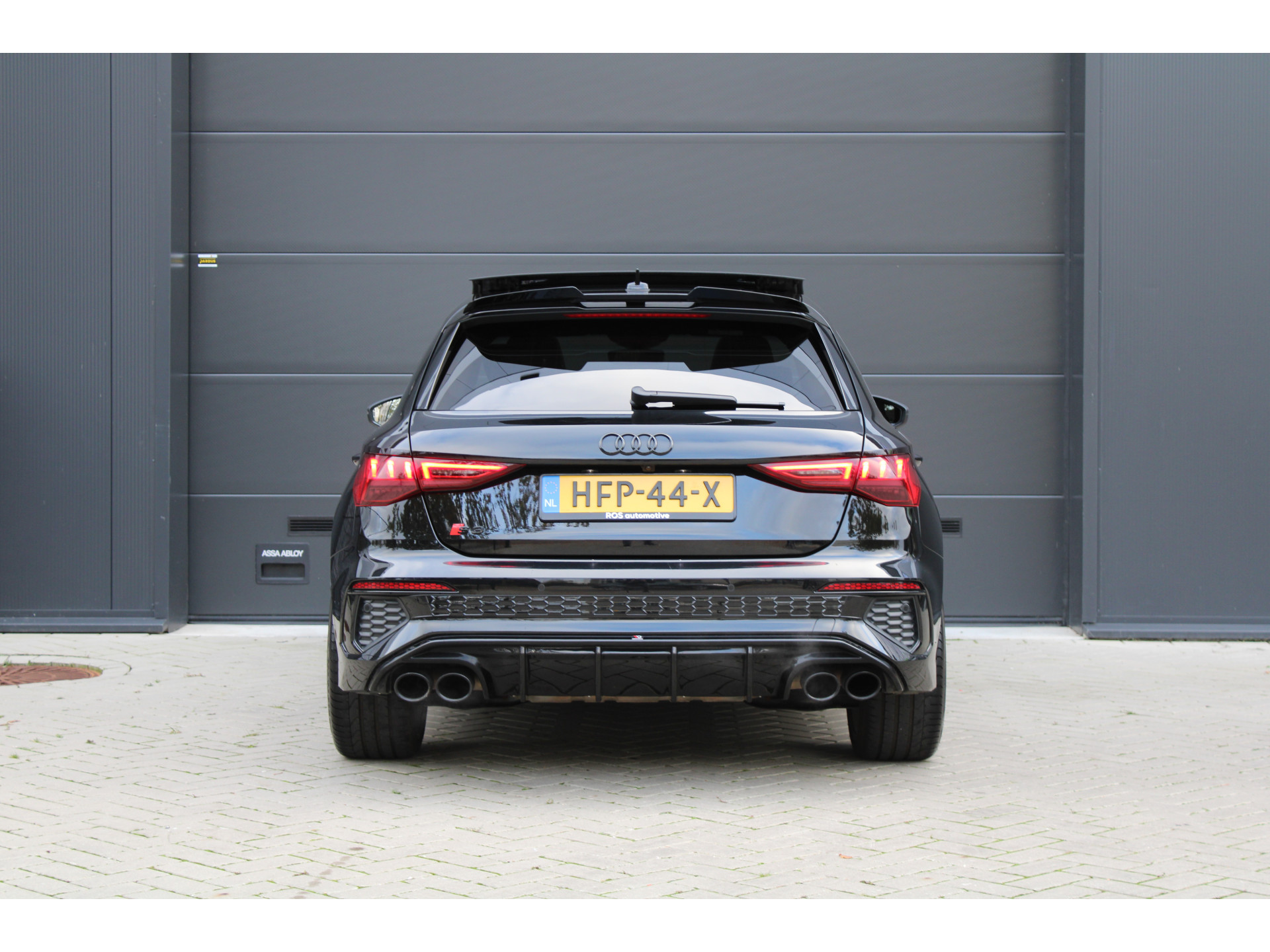 Audi S3 Sportback 2.0 TFSI S3 quattro 48484467-10.jpg | ROS Automotive