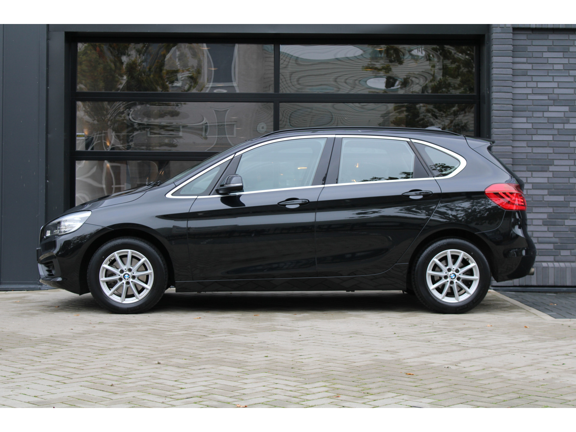 BMW 2 Serie Active Tourer 218i Essential 48484551-4.jpg | ROS Automotive