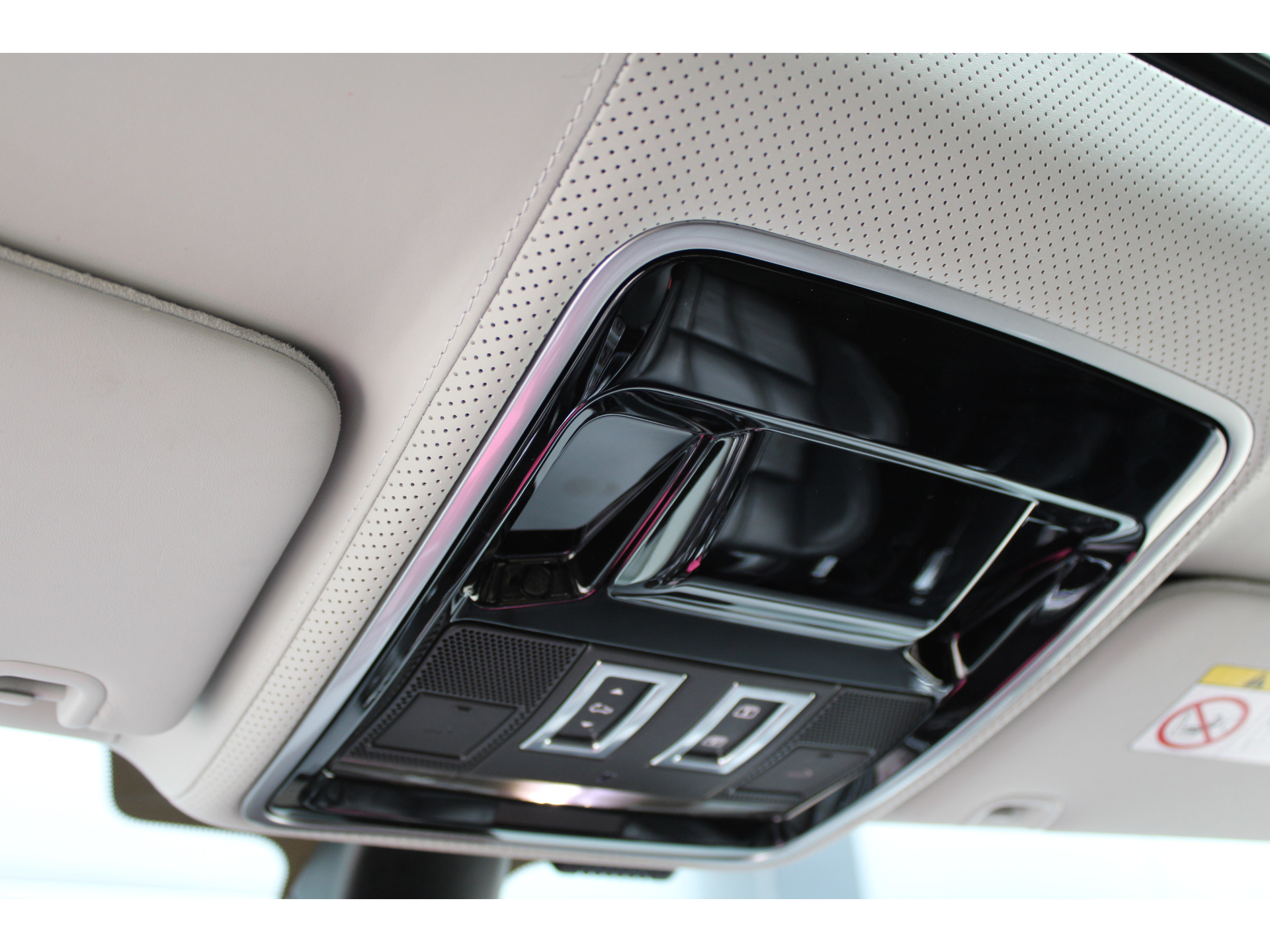 Land Rover Range Rover 4.4 SDV8 Autobiography 48516036-33.jpg | ROS Automotive