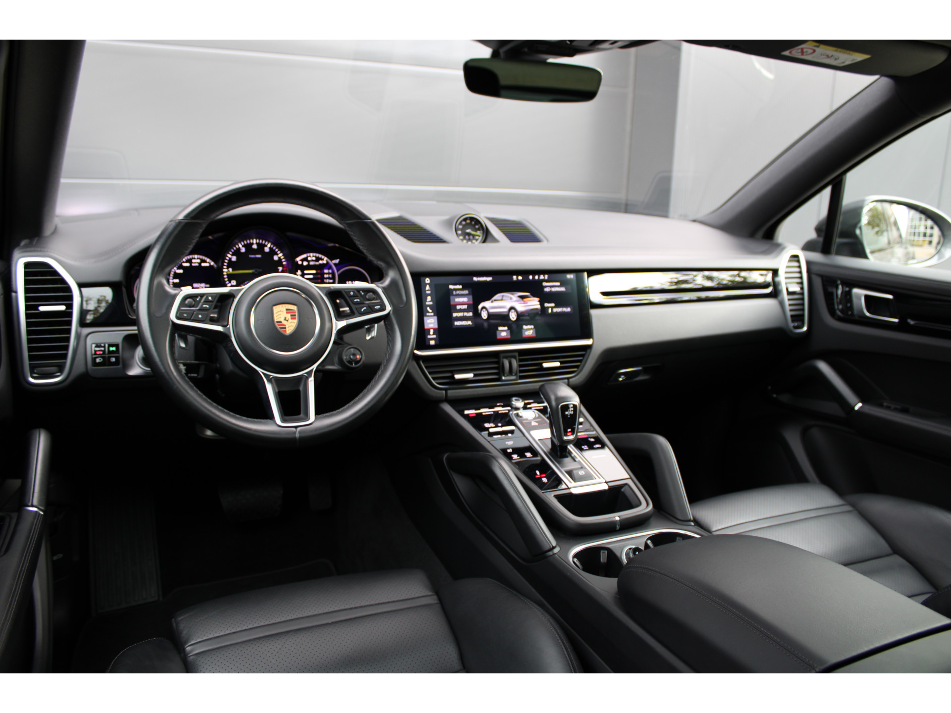 Porsche Cayenne Coupé 3.0 E-Hybrid 48529637-14.jpg | ROS Automotive