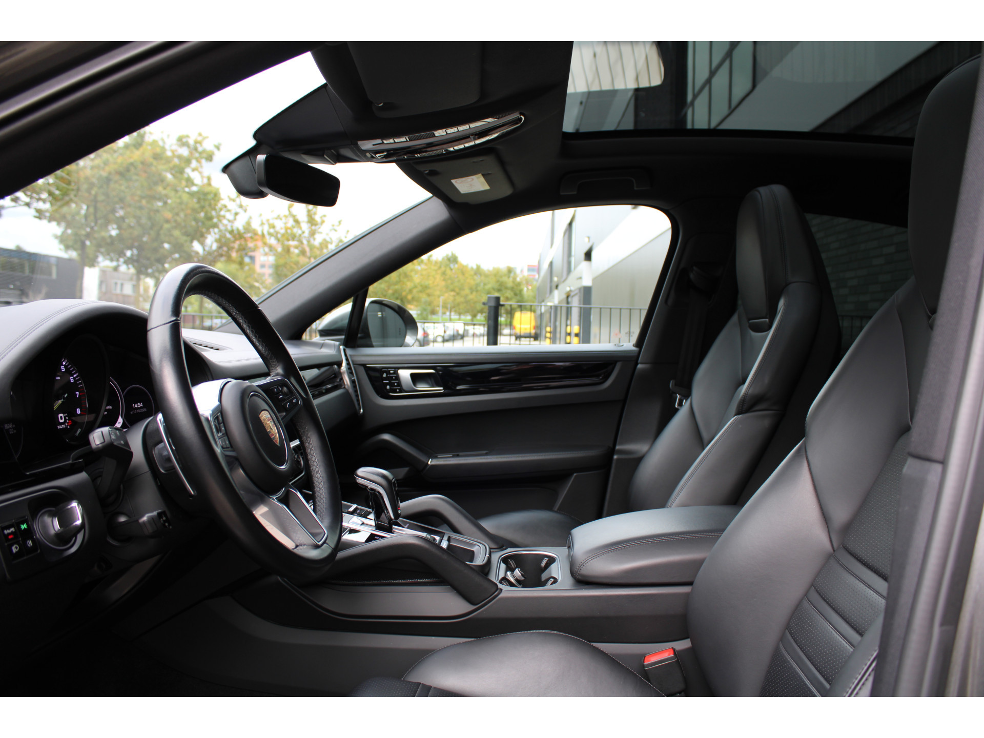 Porsche Cayenne Coupé 3.0 E-Hybrid 48529637-15.jpg | ROS Automotive