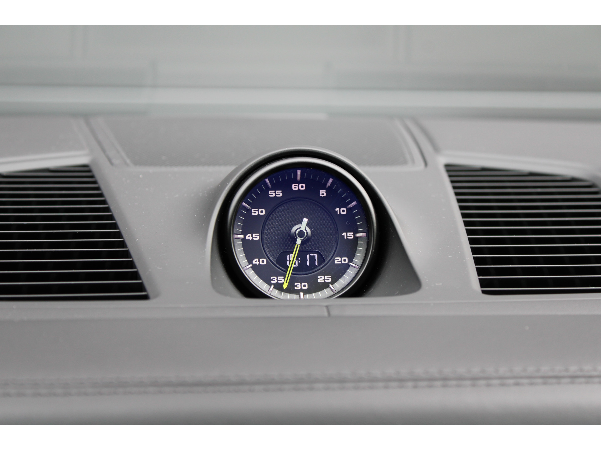 Porsche Cayenne Coupé 3.0 E-Hybrid 48529637-33.jpg | ROS Automotive