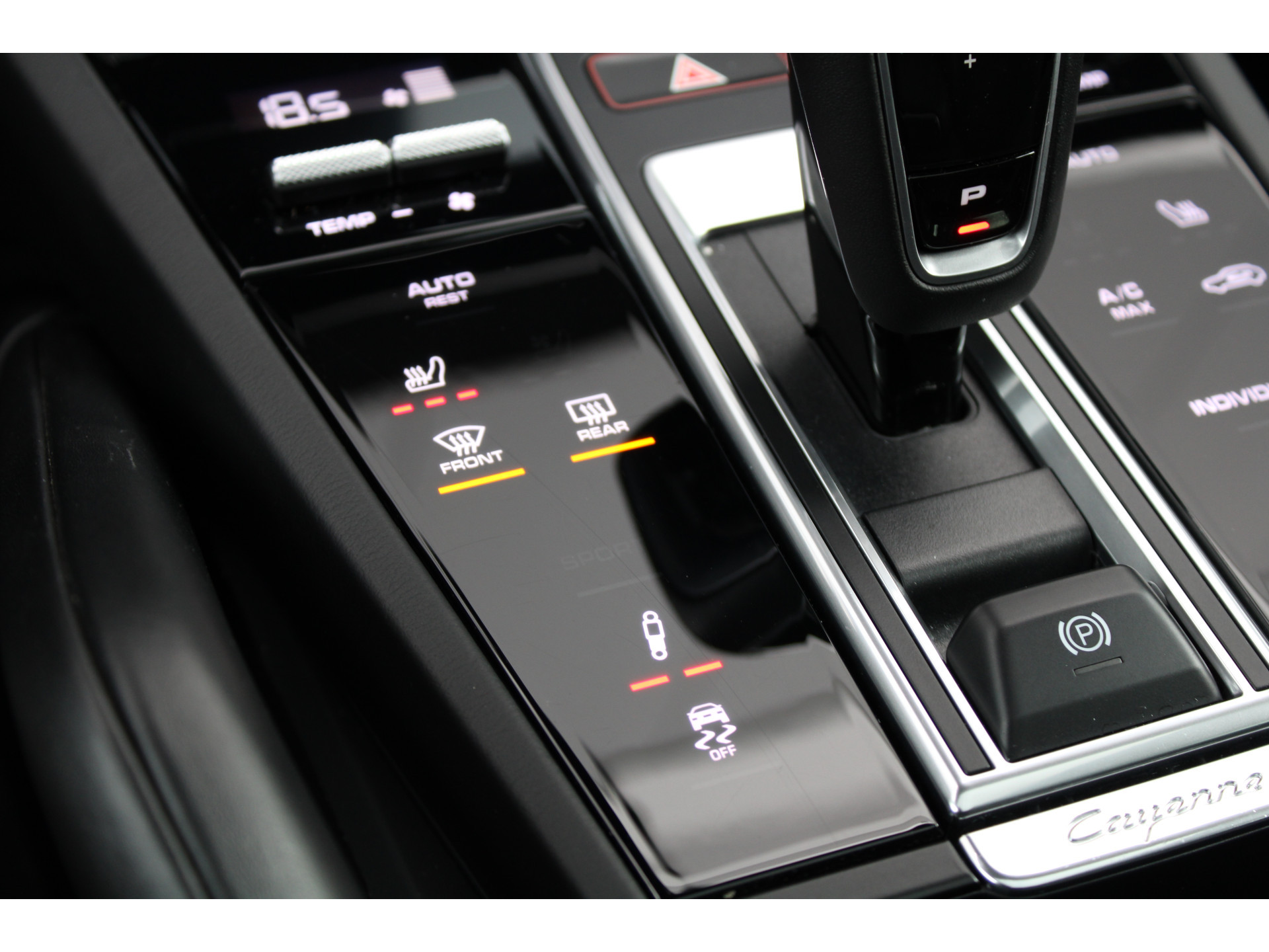 Porsche Cayenne Coupé 3.0 E-Hybrid 48529637-35.jpg | ROS Automotive