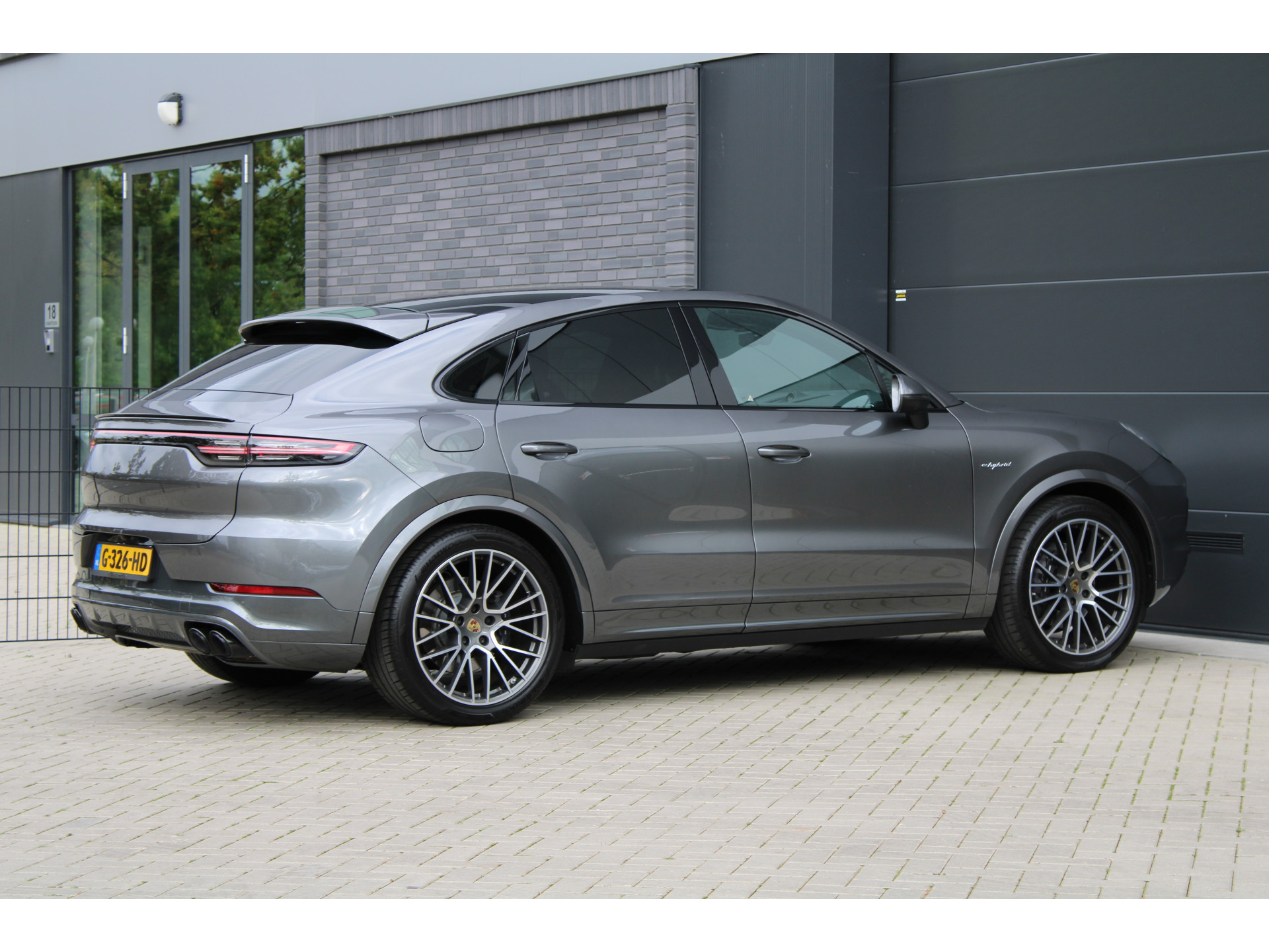 Porsche Cayenne Coupé 3.0 E-Hybrid 48529637-54.jpg | ROS Automotive