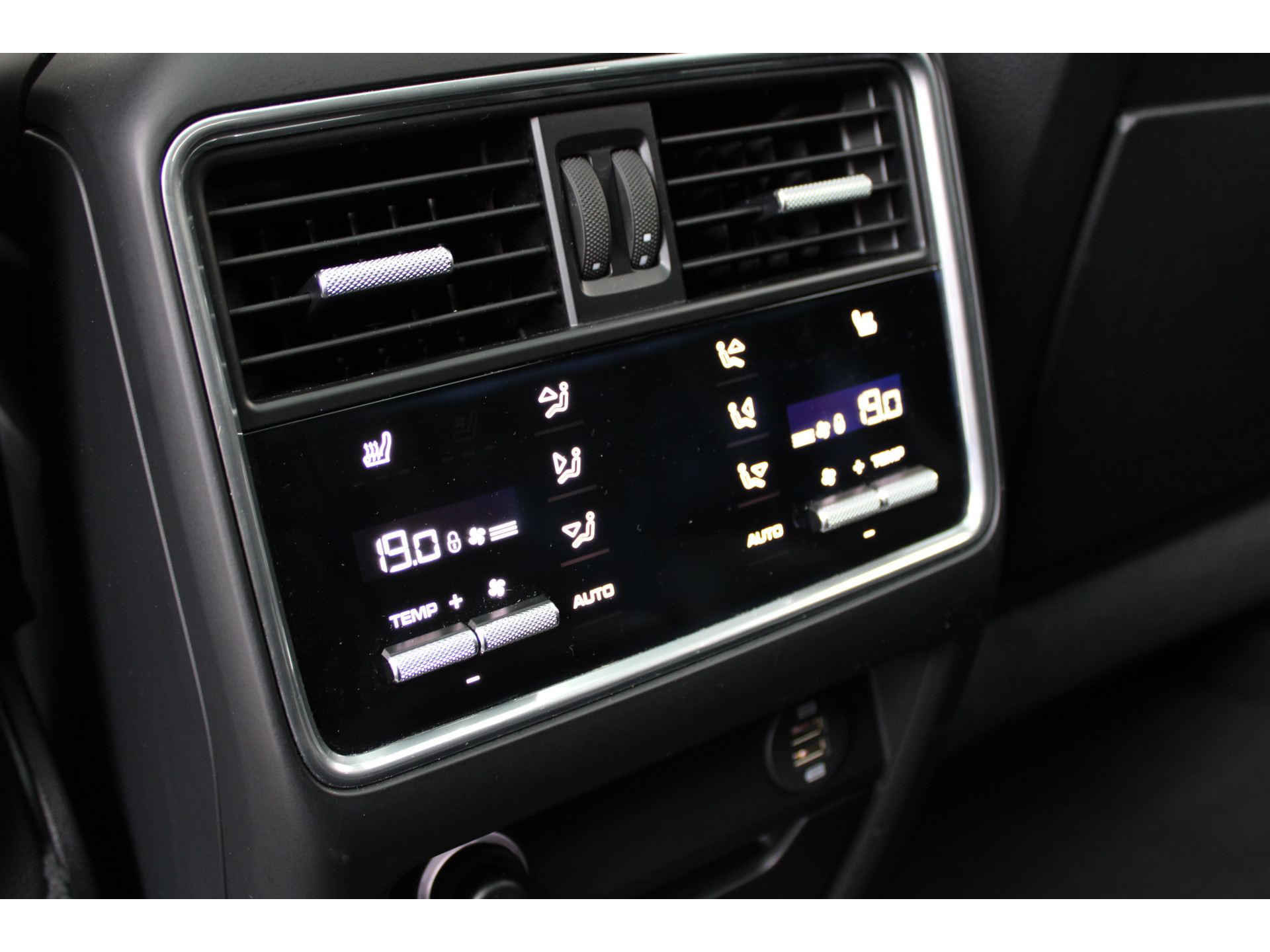 Porsche Cayenne 4.0 Turbo 48536199-49.jpg | ROS Automotive