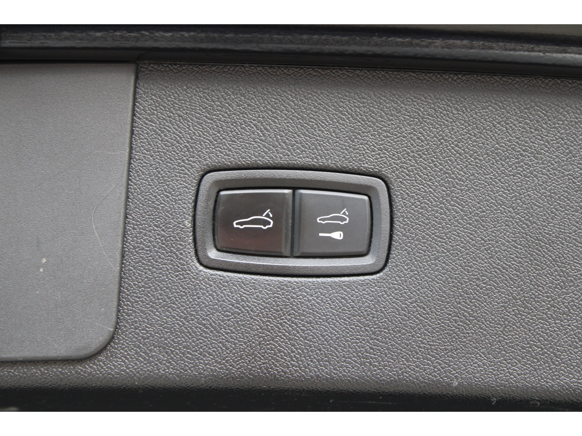 Porsche Cayenne 4.0 Turbo 48536199-56.jpg | ROS Automotive