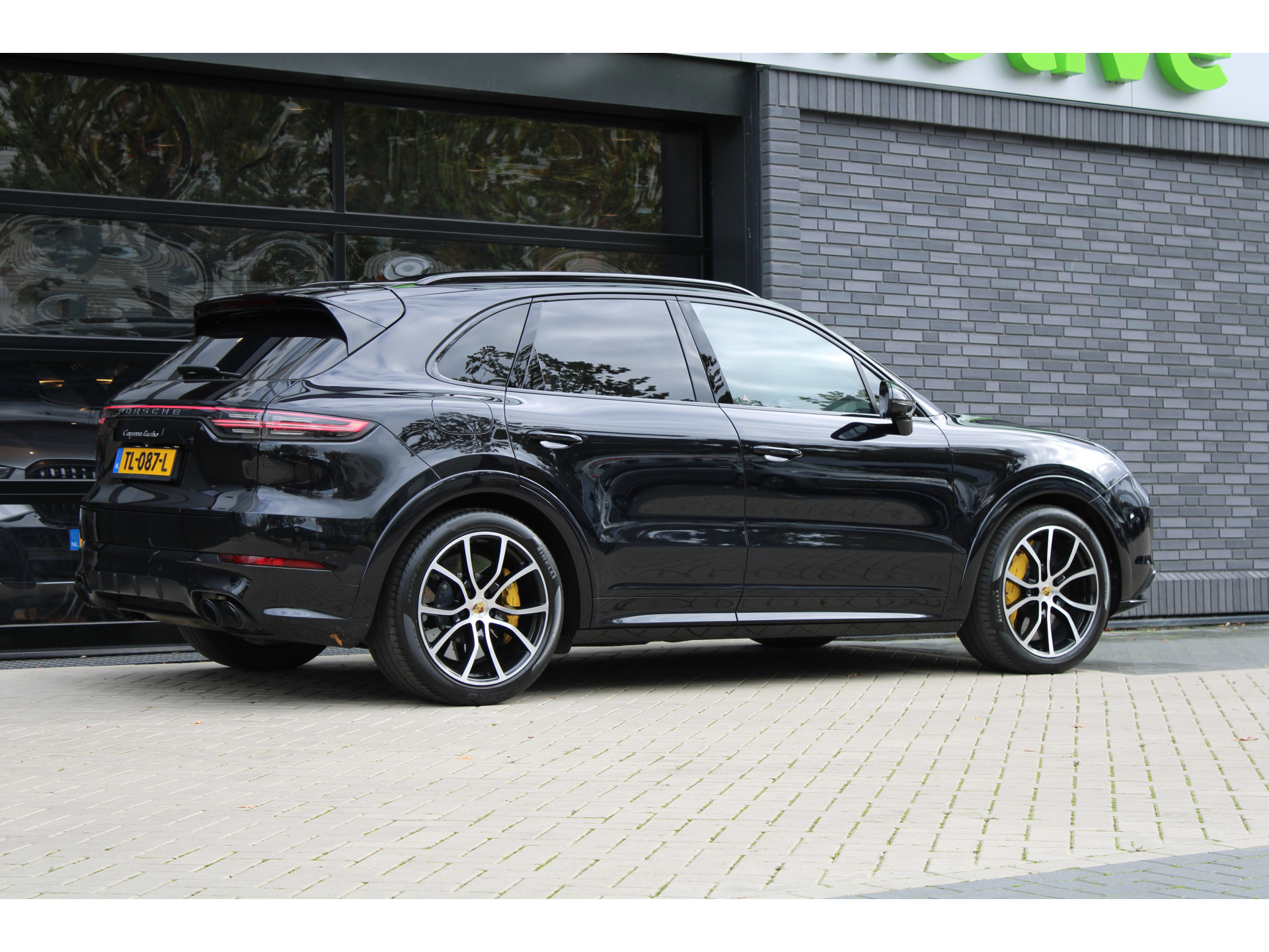 Porsche Cayenne 4.0 Turbo 48536199-6.jpg | ROS Automotive