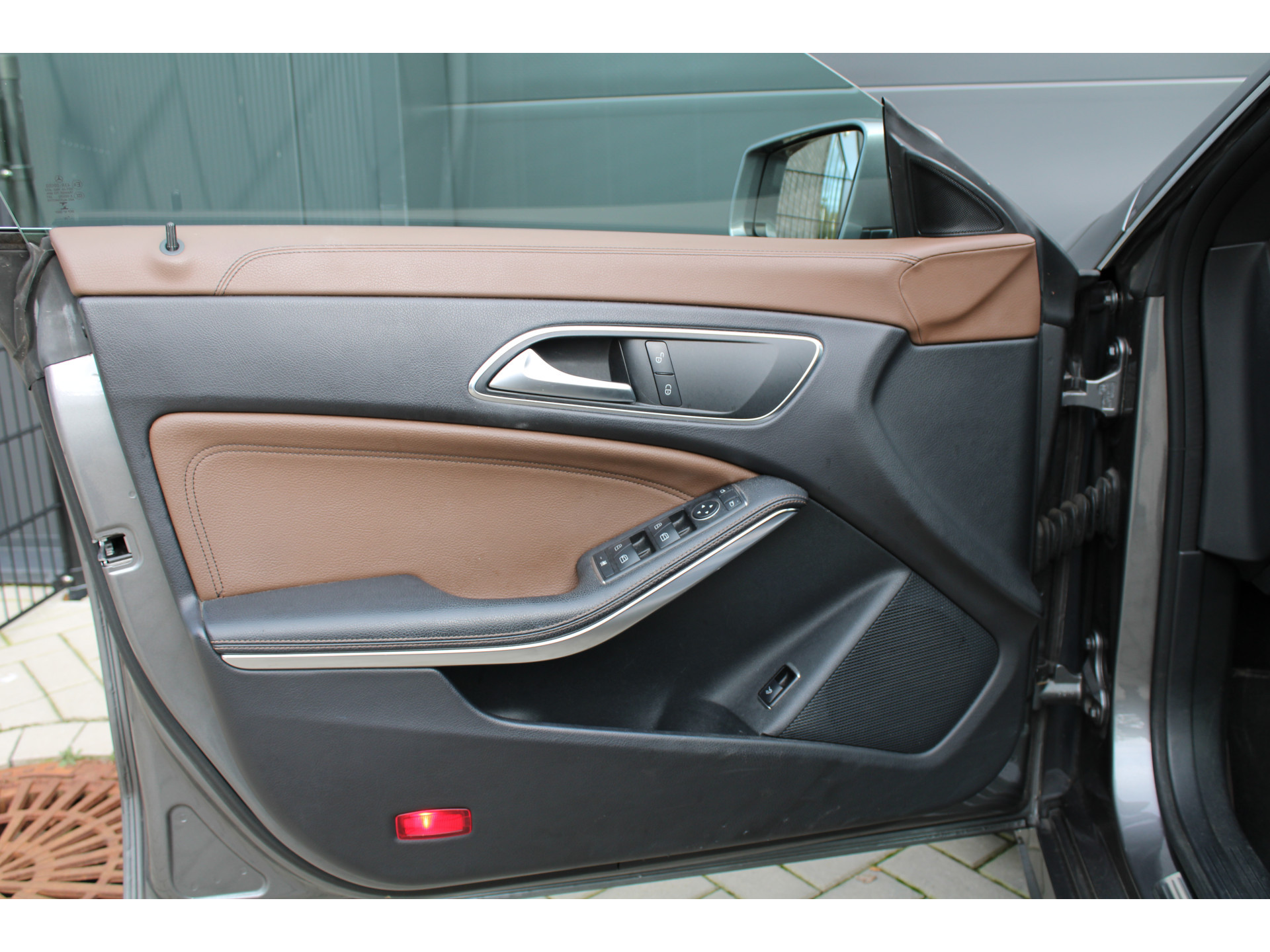 Mercedes-Benz CLA-Klasse 180 Ambition 48547670-10.jpg | ROS Automotive