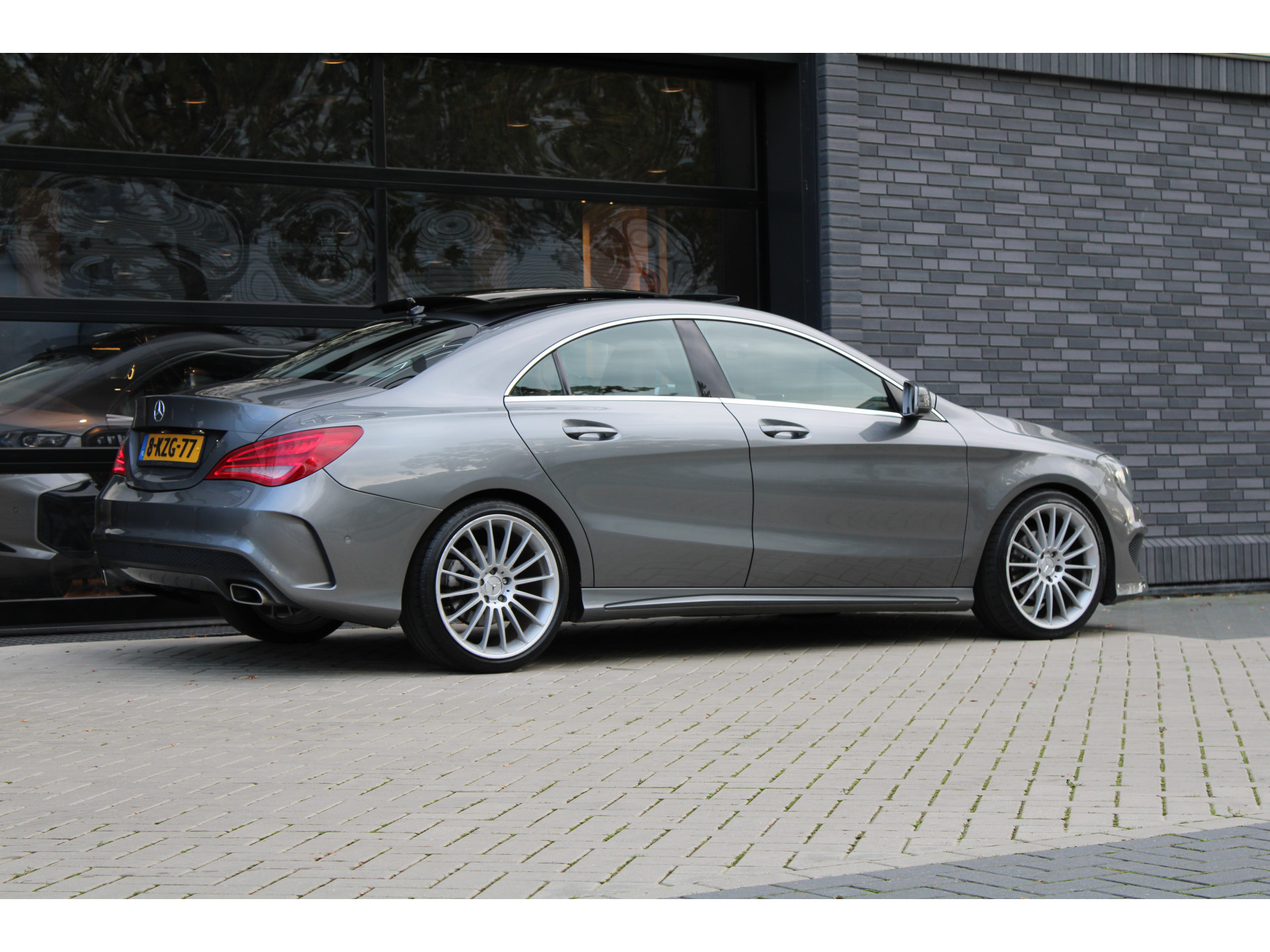 Mercedes-Benz CLA-Klasse 180 Ambition 48547670-6.jpg | ROS Automotive