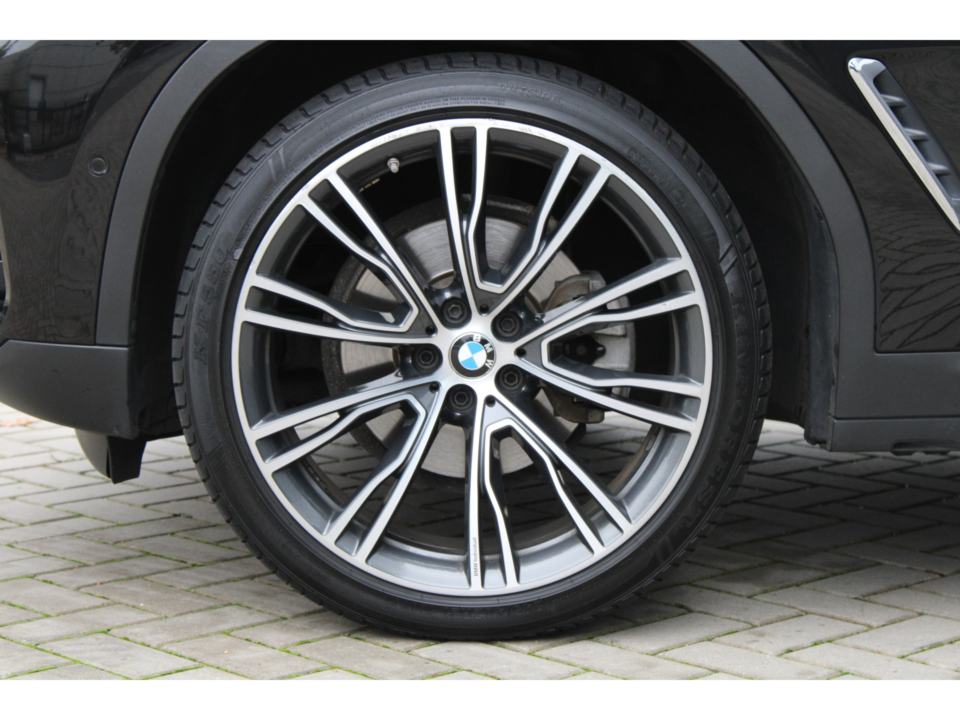 BMW X3 xDrive30i High Executive 48549171-11.jpg | ROS Automotive