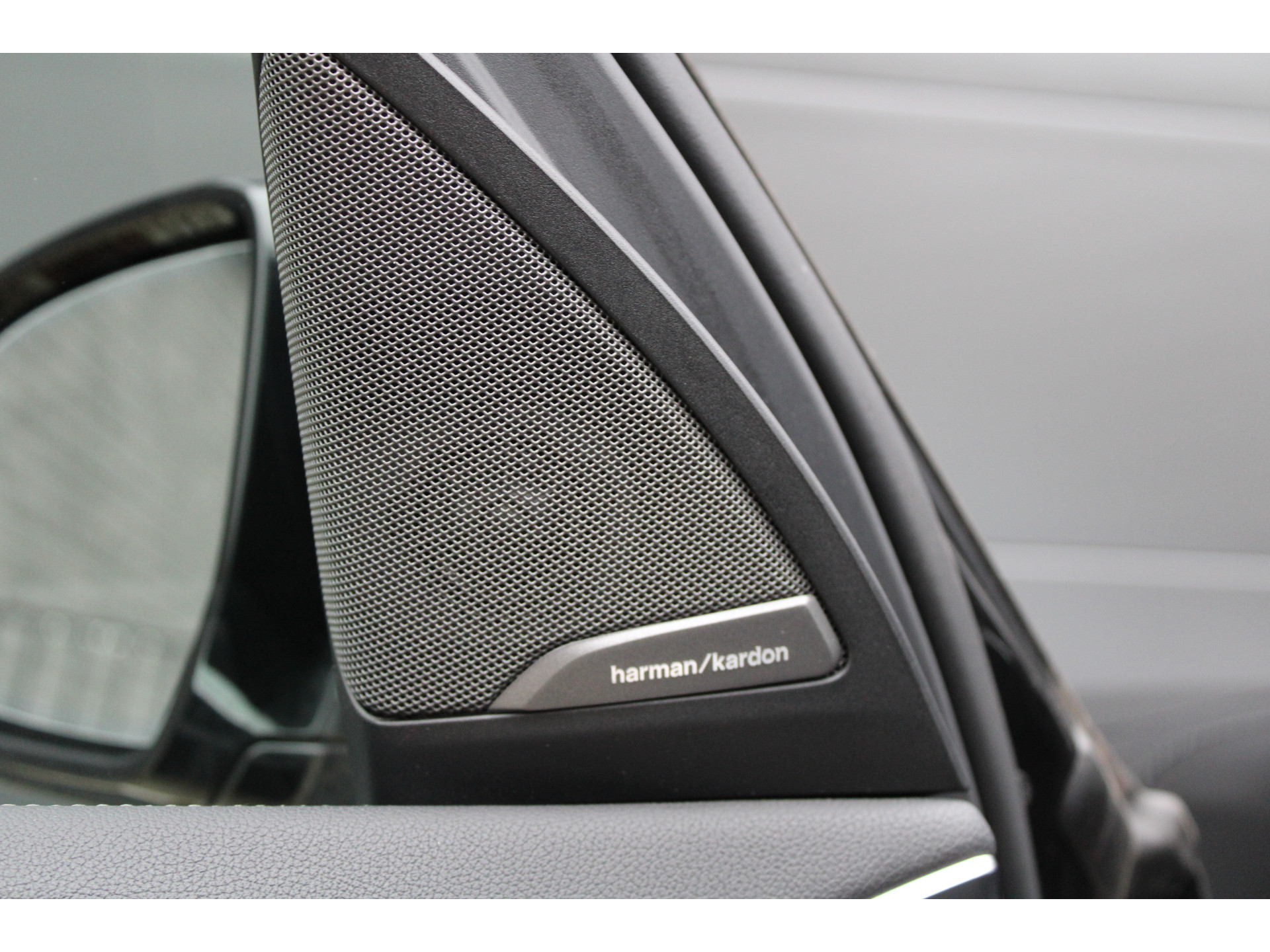 BMW X3 xDrive30i High Executive 48549171-16.jpg | ROS Automotive