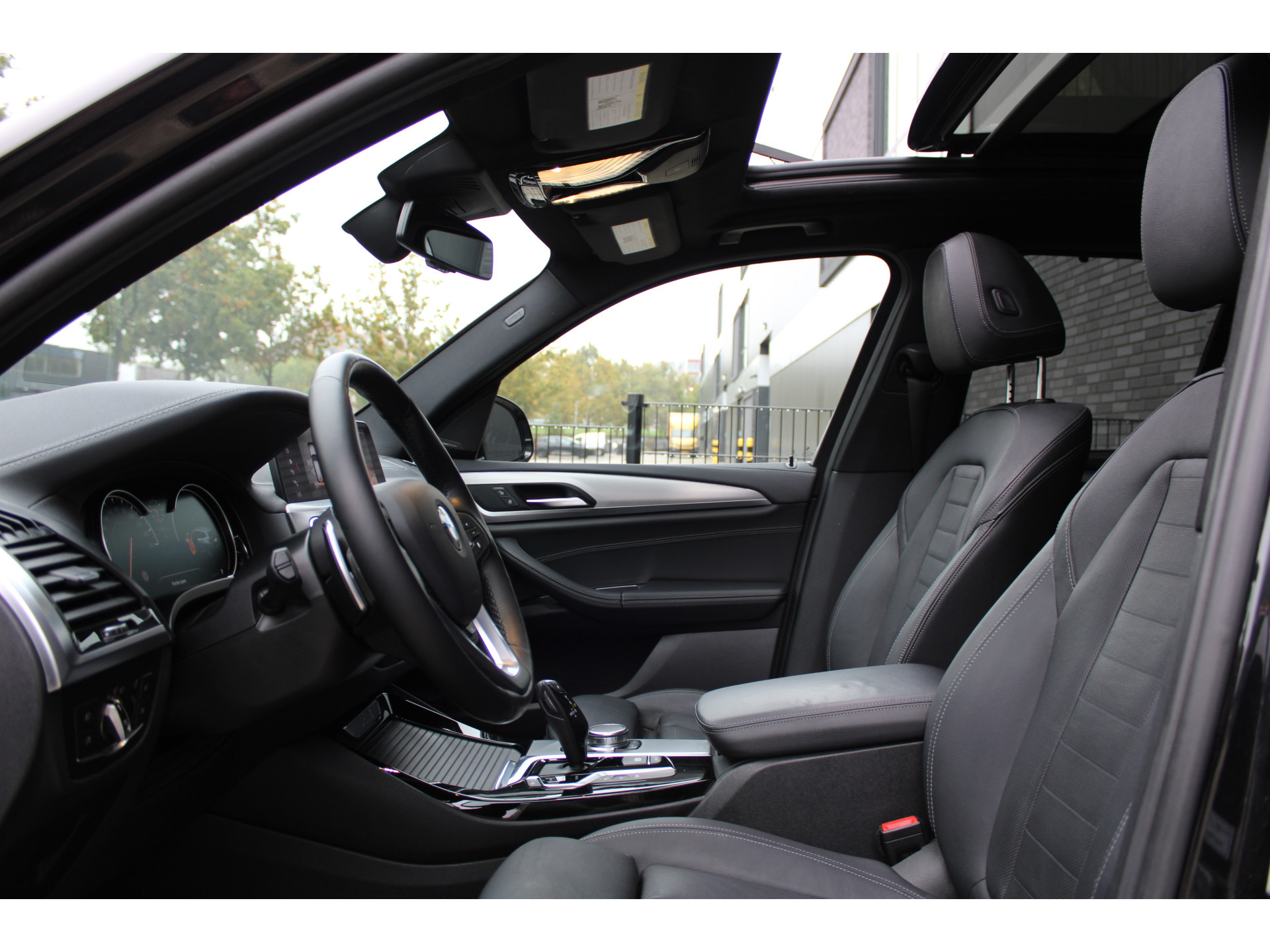 BMW X3 xDrive30i High Executive 48549171-19.jpg | ROS Automotive