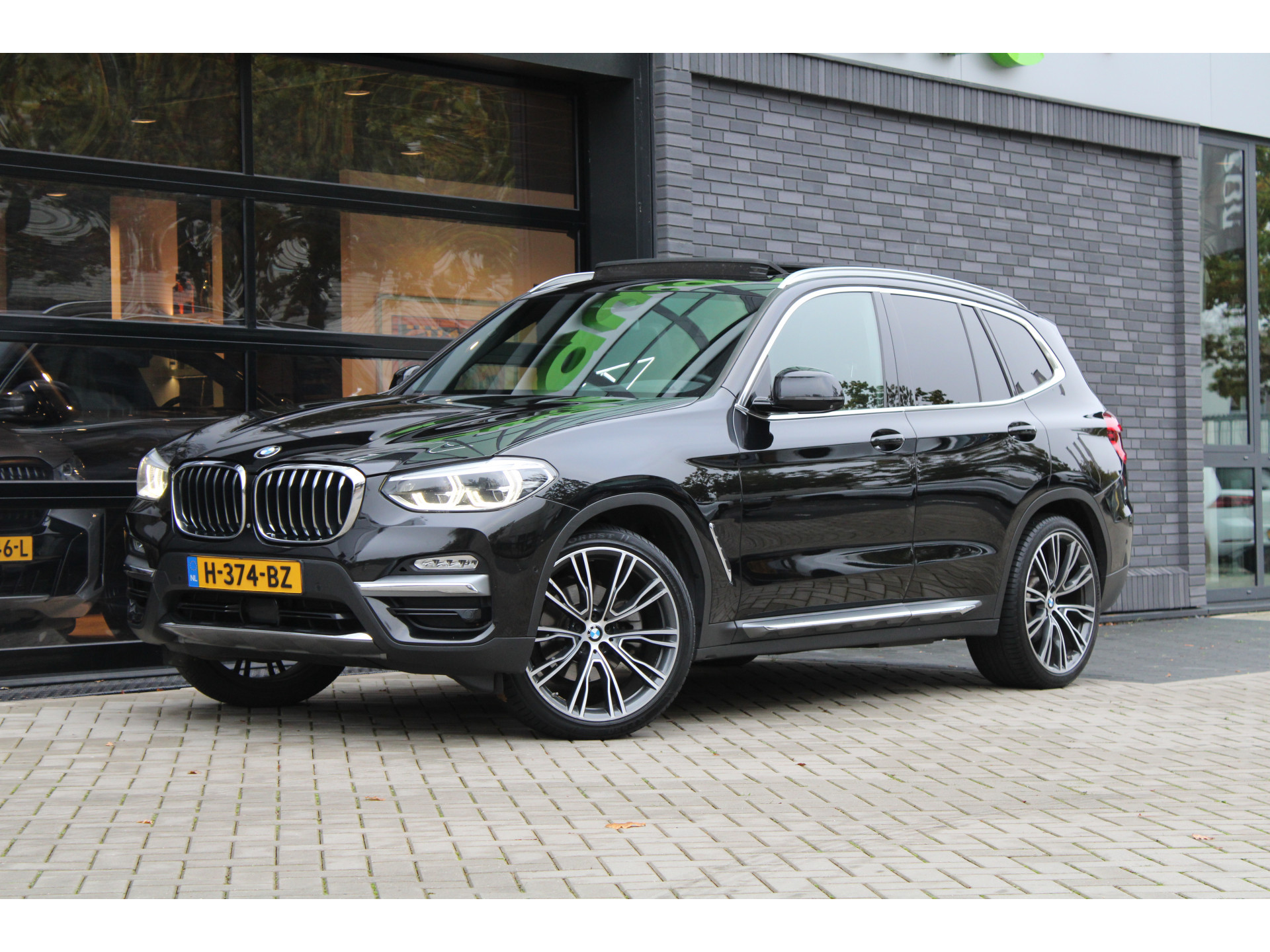 BMW X3 xDrive30i High Executive 48549171-3.jpg | ROS Automotive