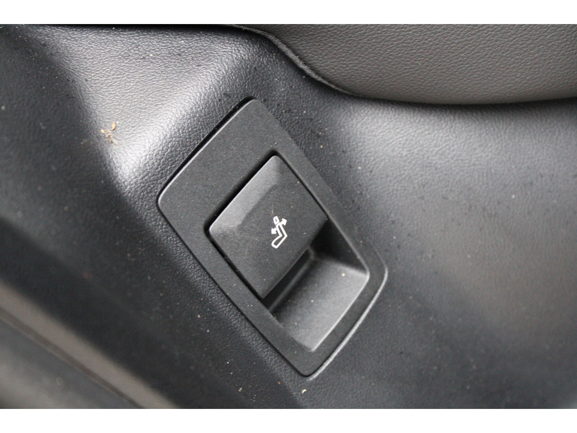 BMW X3 xDrive30i High Executive 48549171-43.jpg | ROS Automotive