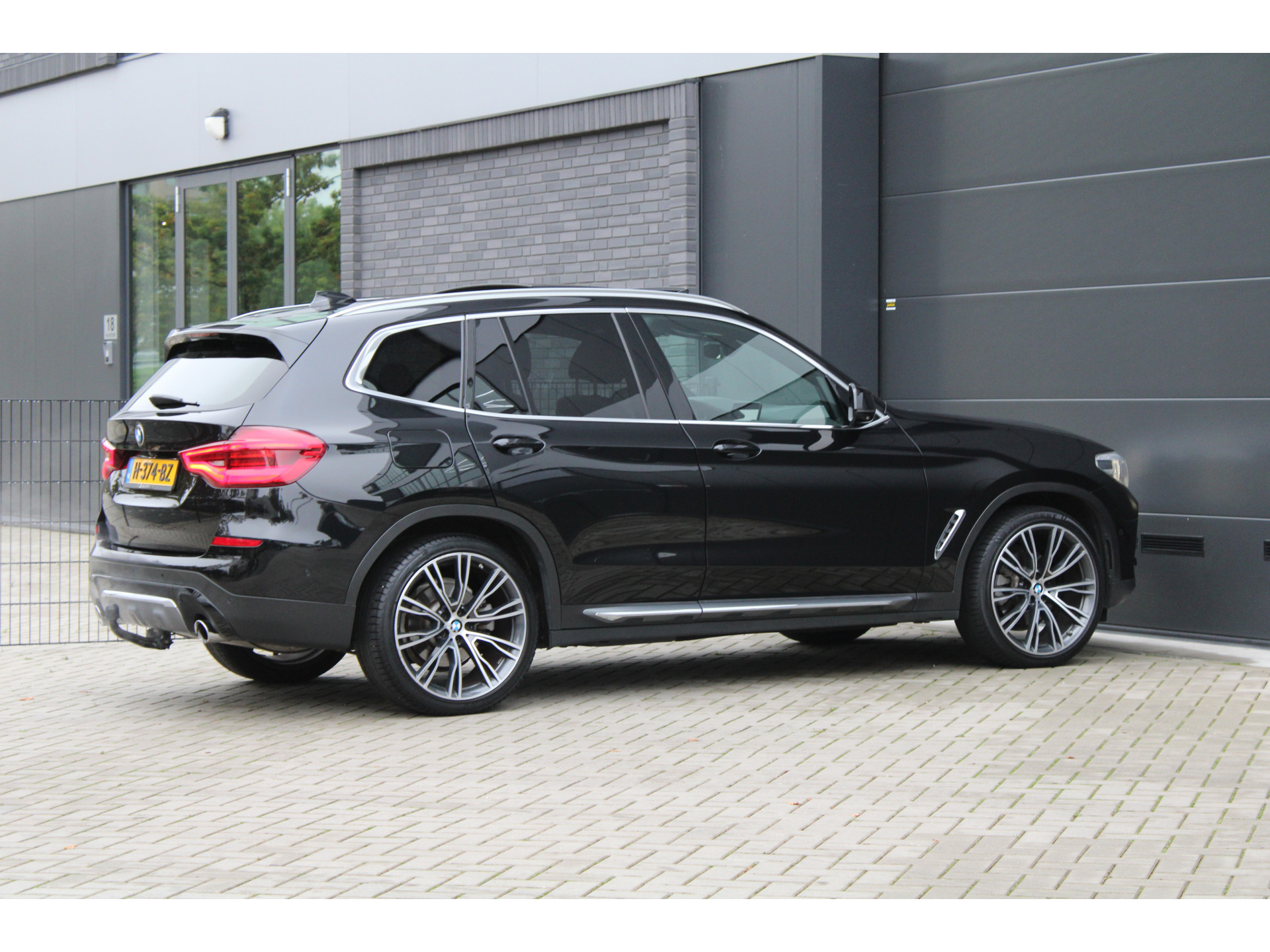 BMW X3 xDrive30i High Executive 48549171-48.jpg | ROS Automotive