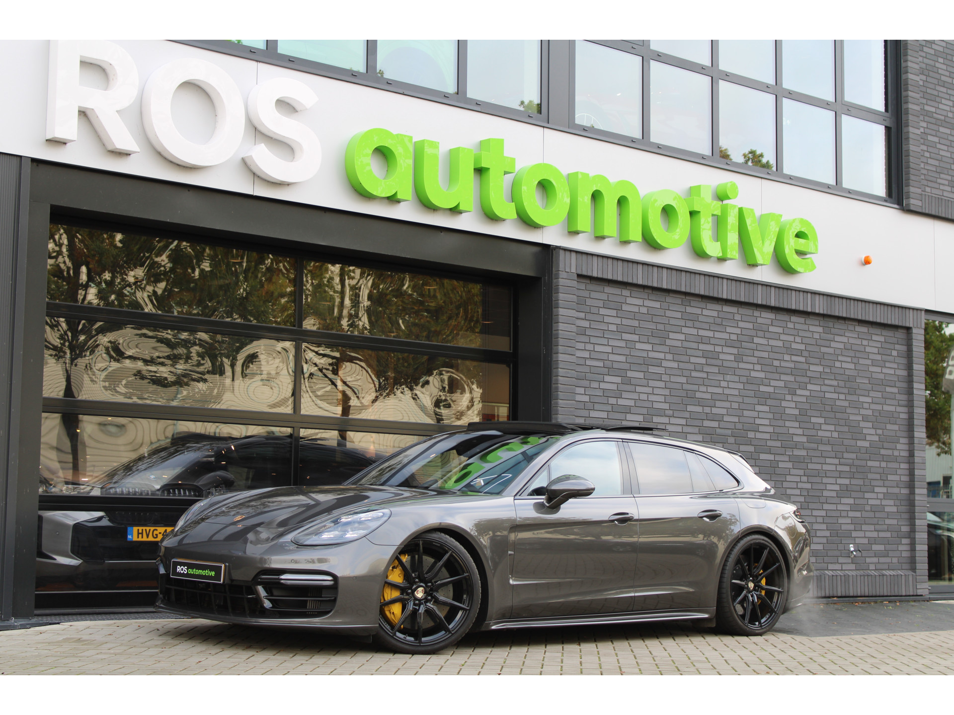 Porsche Panamera Sport Turismo 4.0 Turbo S E-Hybrid 48580852-0.jpg | ROS Automotive