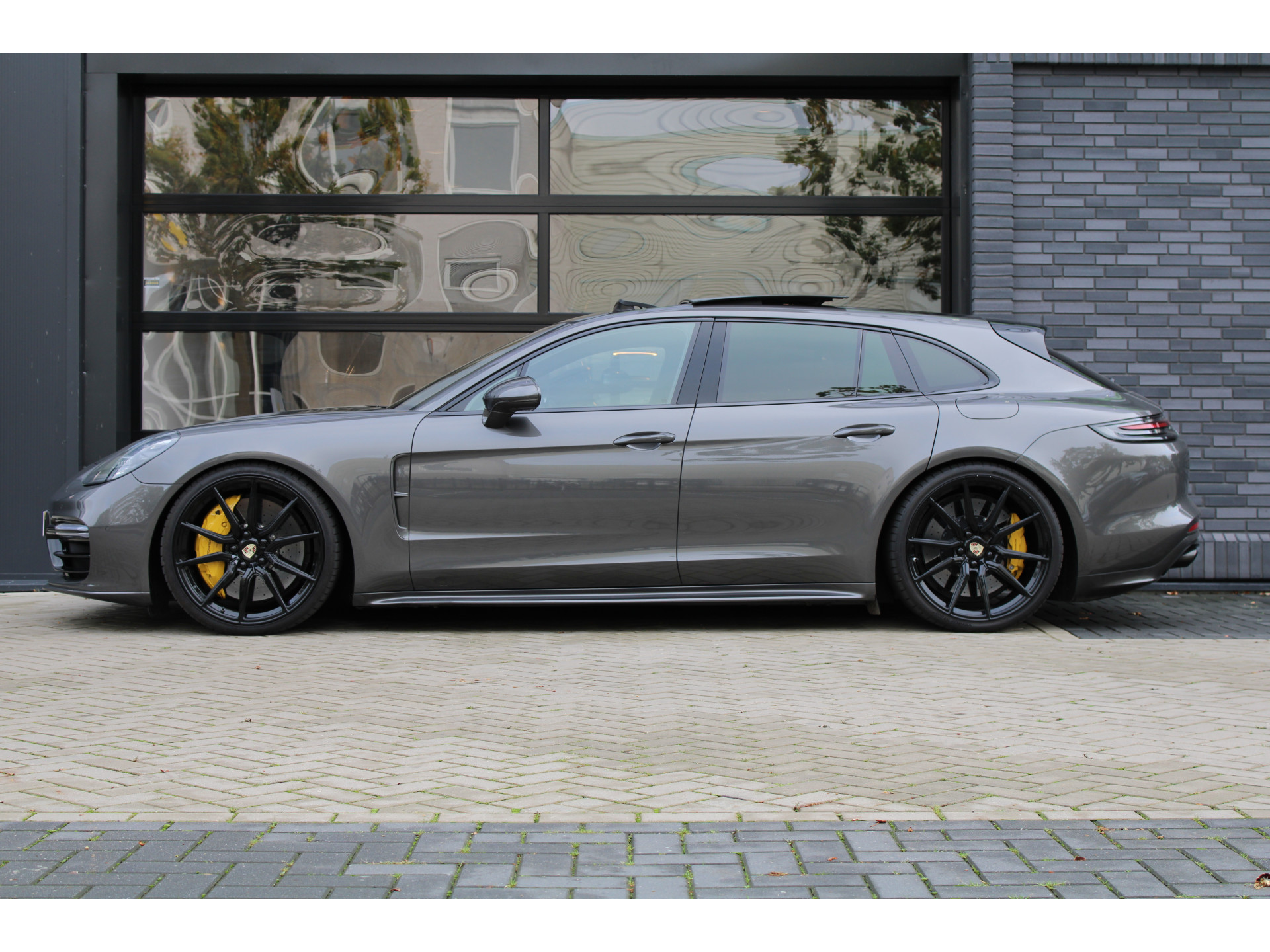 Porsche Panamera Sport Turismo 4.0 Turbo S E-Hybrid 48580852-5.jpg | ROS Automotive