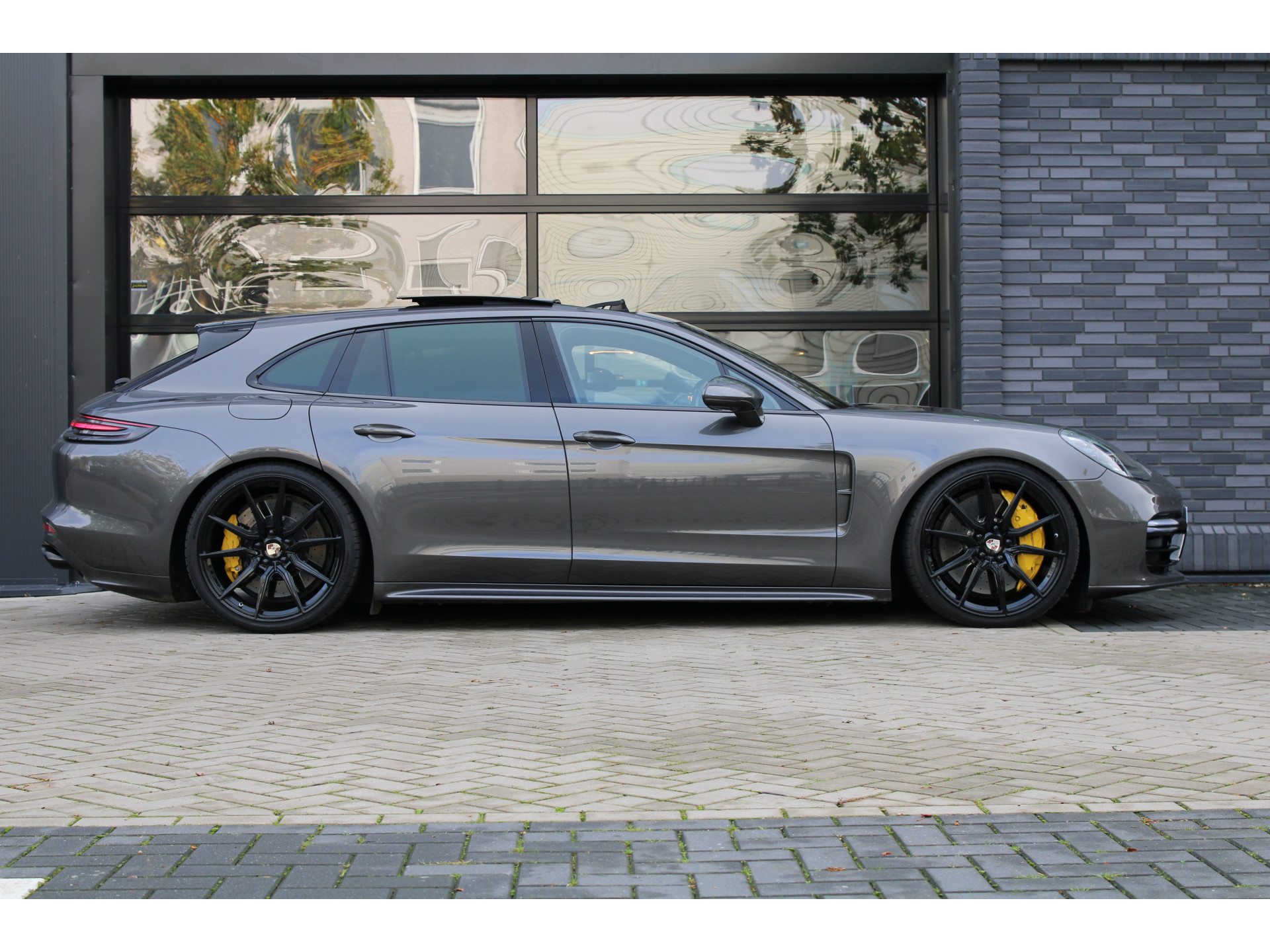 Porsche Panamera Sport Turismo 4.0 Turbo S E-Hybrid 48580852-6.jpg | ROS Automotive