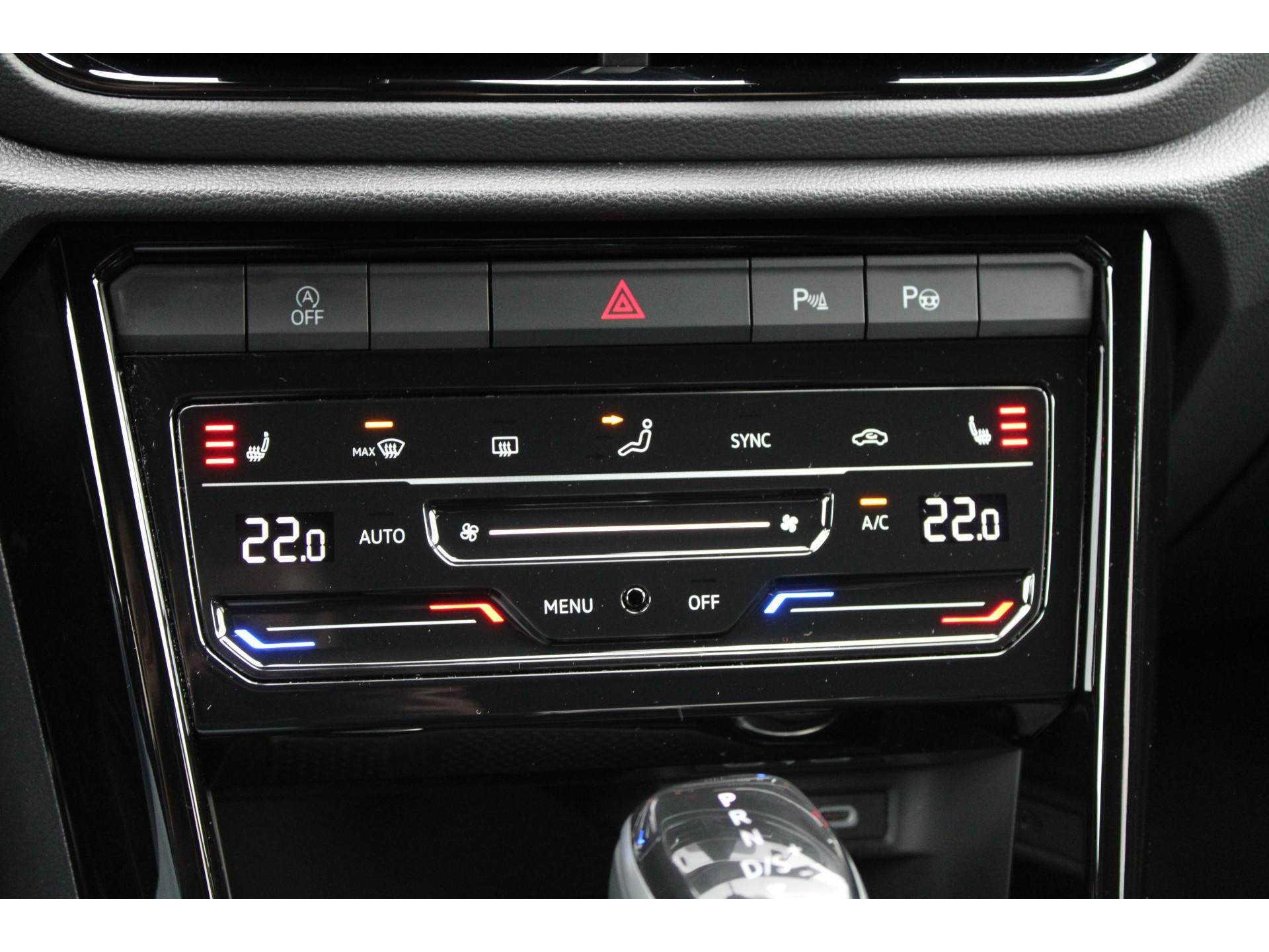 Volkswagen T-Roc 1.5 TSI R-Line 48749097-25.jpg | ROS Automotive