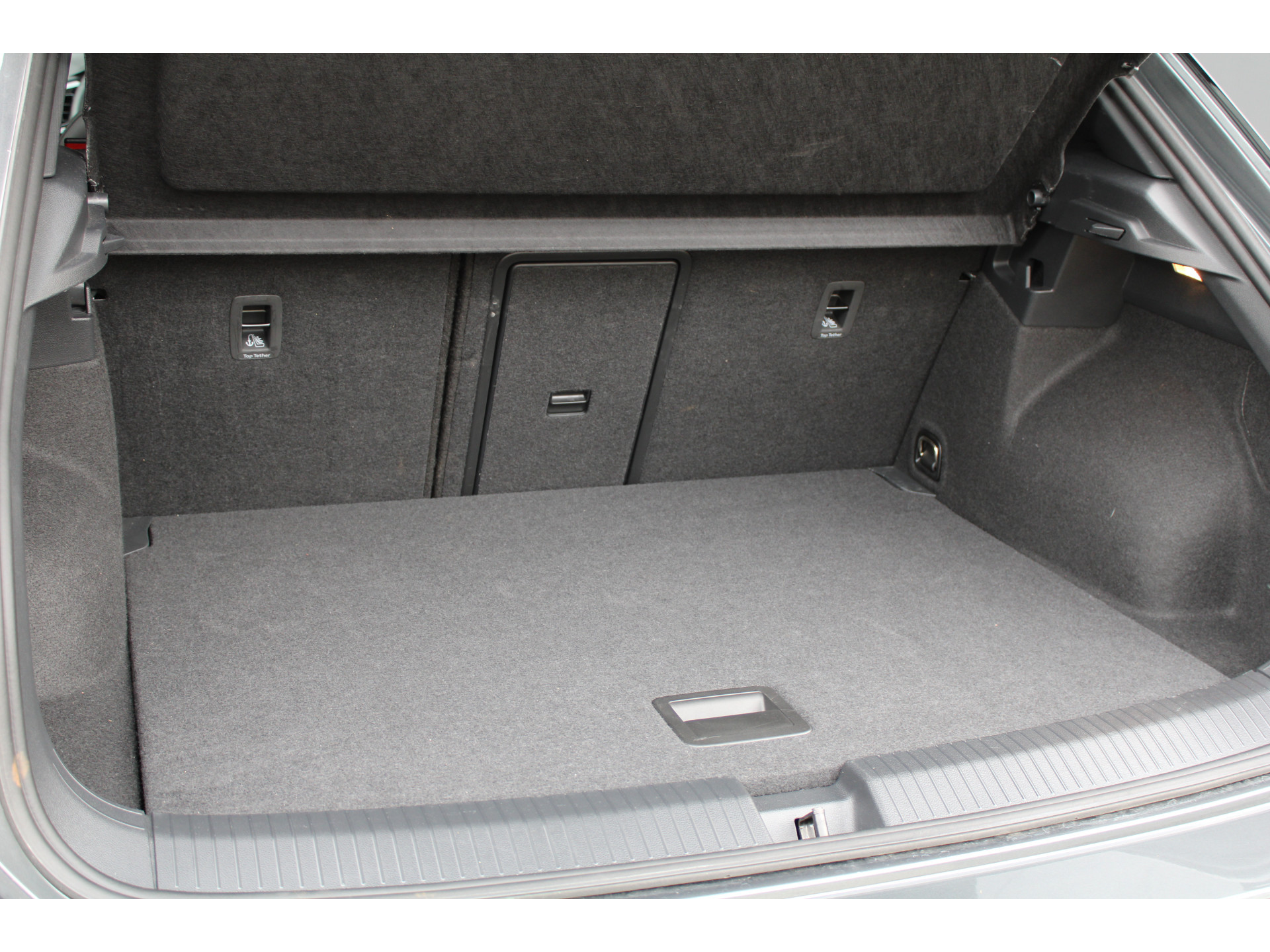 Volkswagen T-Roc 1.5 TSI R-Line 48751592-35.jpg | ROS Automotive