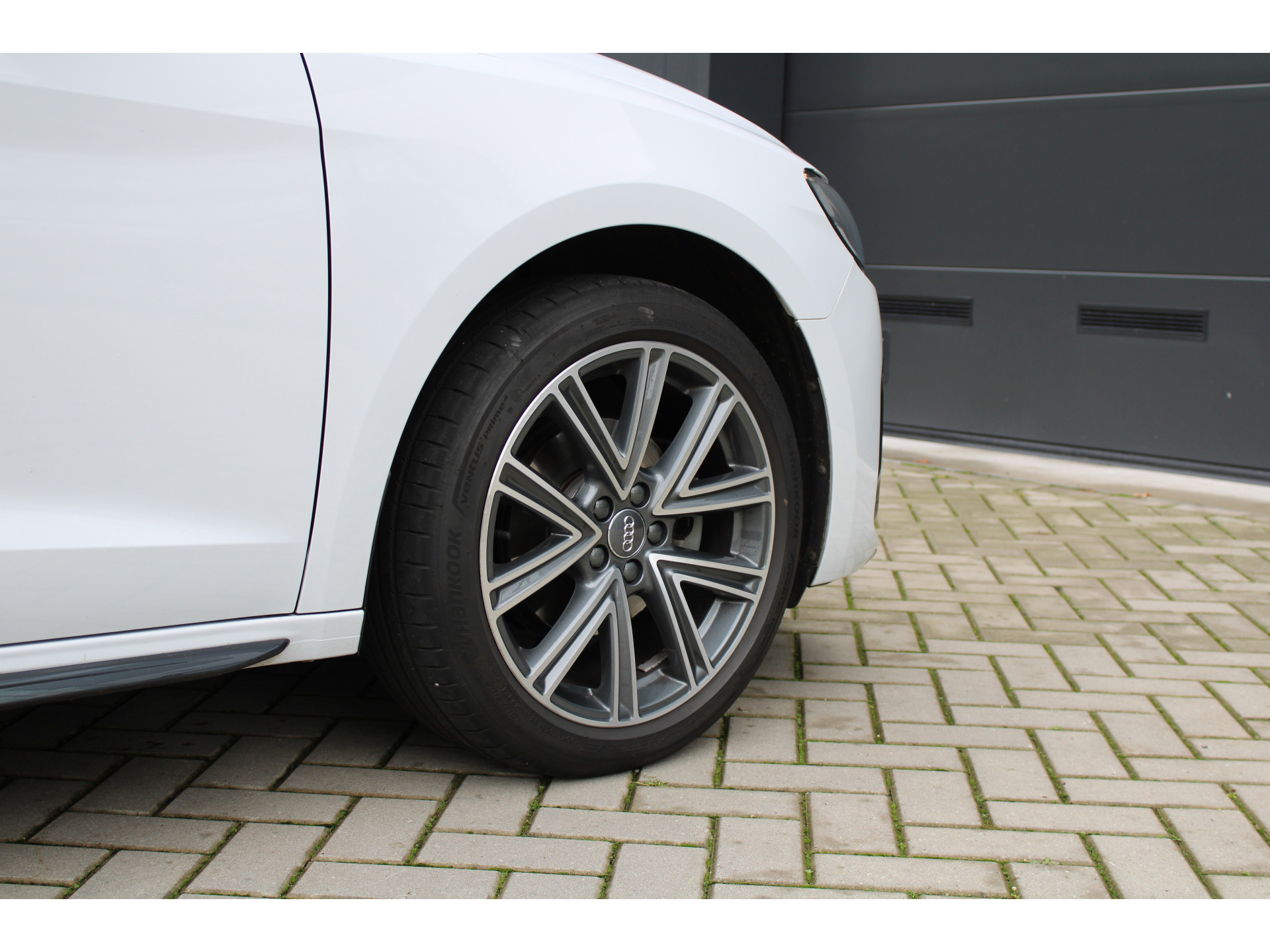 Audi A1 Sportback 30 TFSI epic 48823941-14.jpg | ROS Automotive