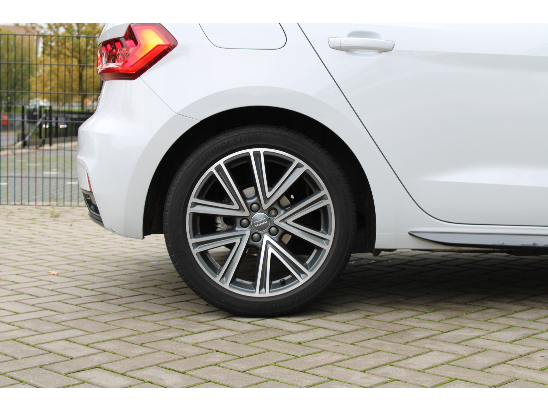 Audi A1 Sportback 30 TFSI epic 48823941-16.jpg | ROS Automotive