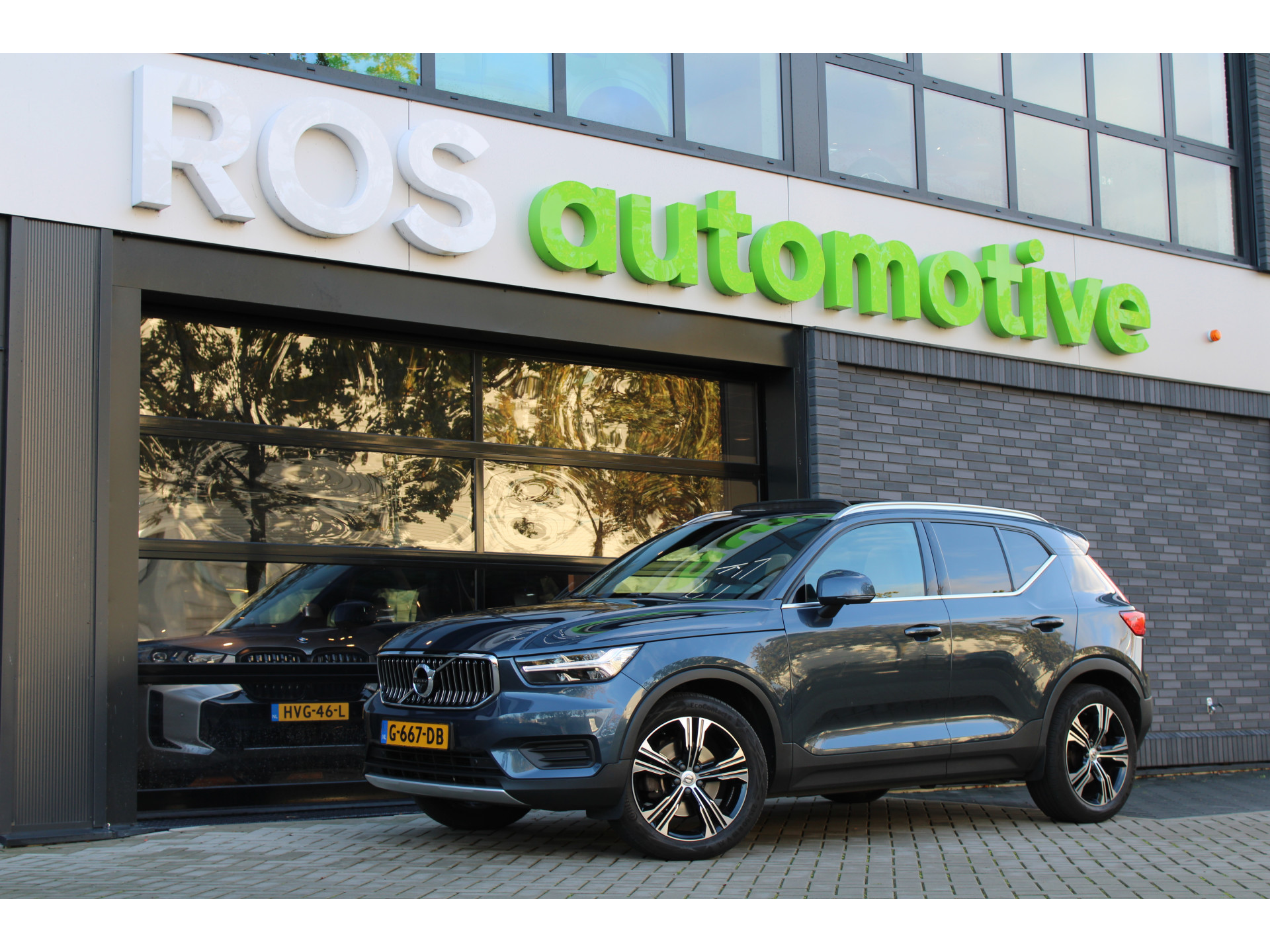 Volvo XC40 2.0 T4 Inscription 48824601-0.jpg | ROS Automotive